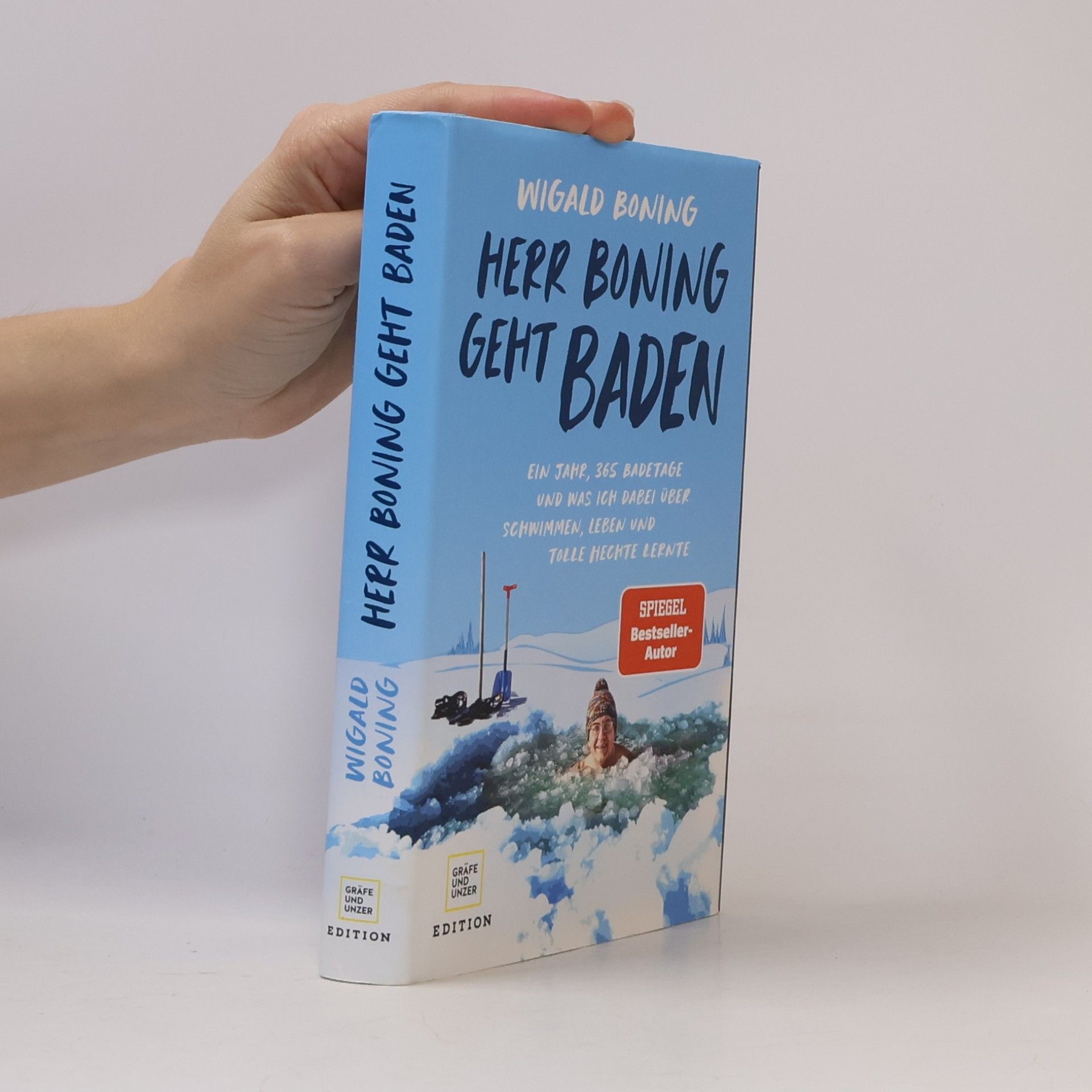 Herr Boning geht baden