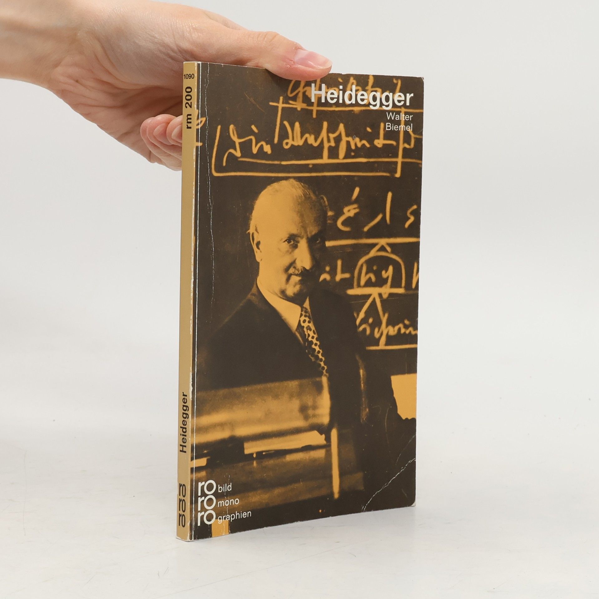 Walter Biemel Martin Heidegger in Selbstzeugnissen und Bilddokumenten