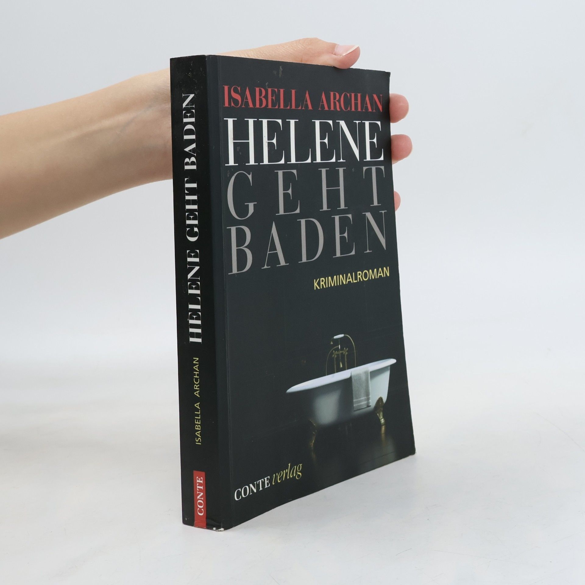 Isabella Archan Helene geht baden