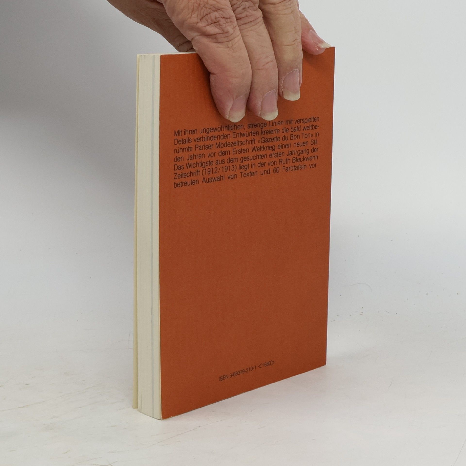 Ruth Bleckwenn Gazette du bon ton