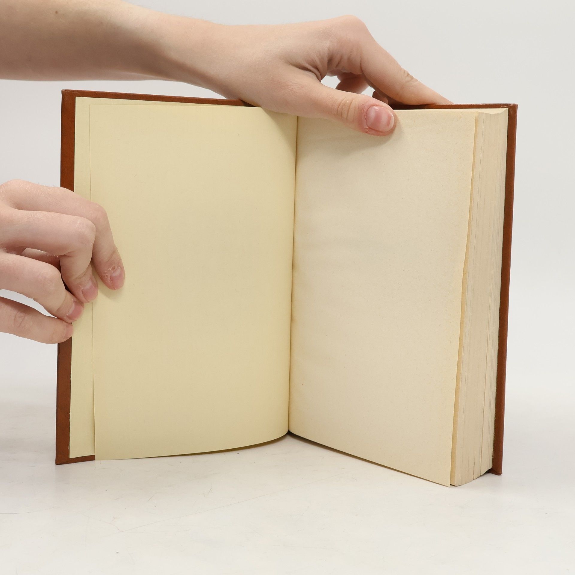 Maurice Druon Sélection du livre. Trois nouvelles. La dernière expédition du Cap. Scott. Quand les légendes meurent. La porte de bronze