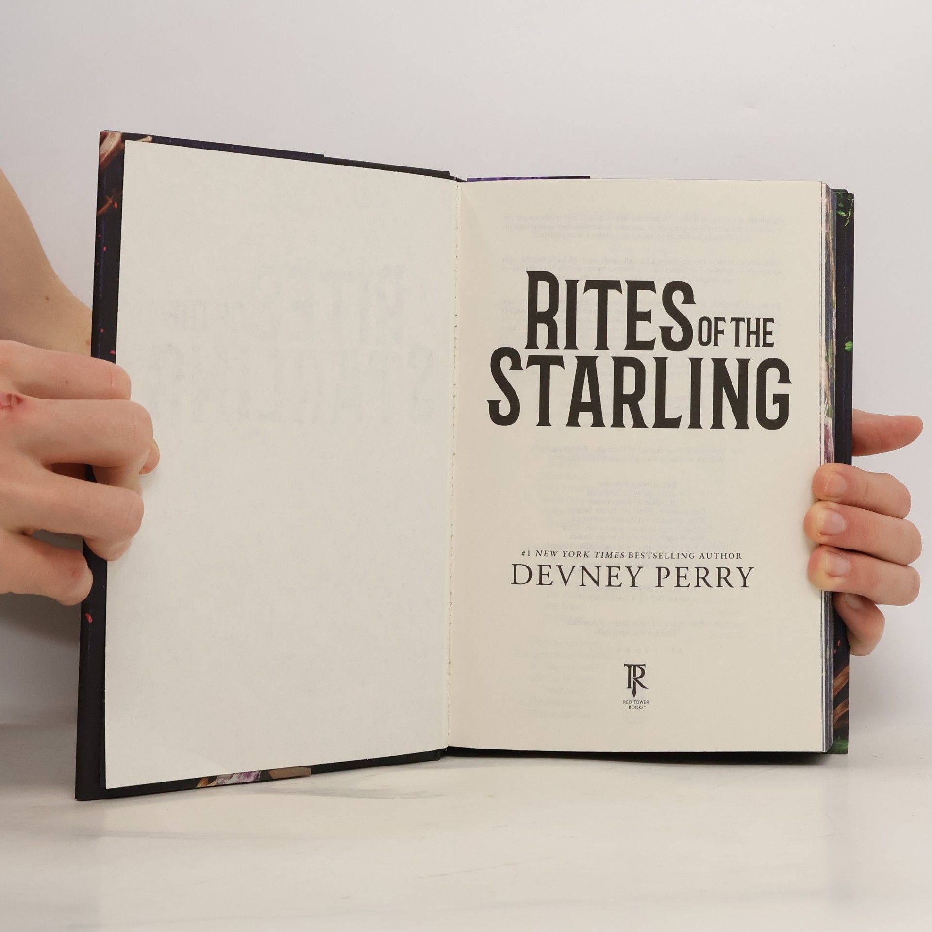 Devney Perry Shield of Sparrows - 2: Rites of the Starling