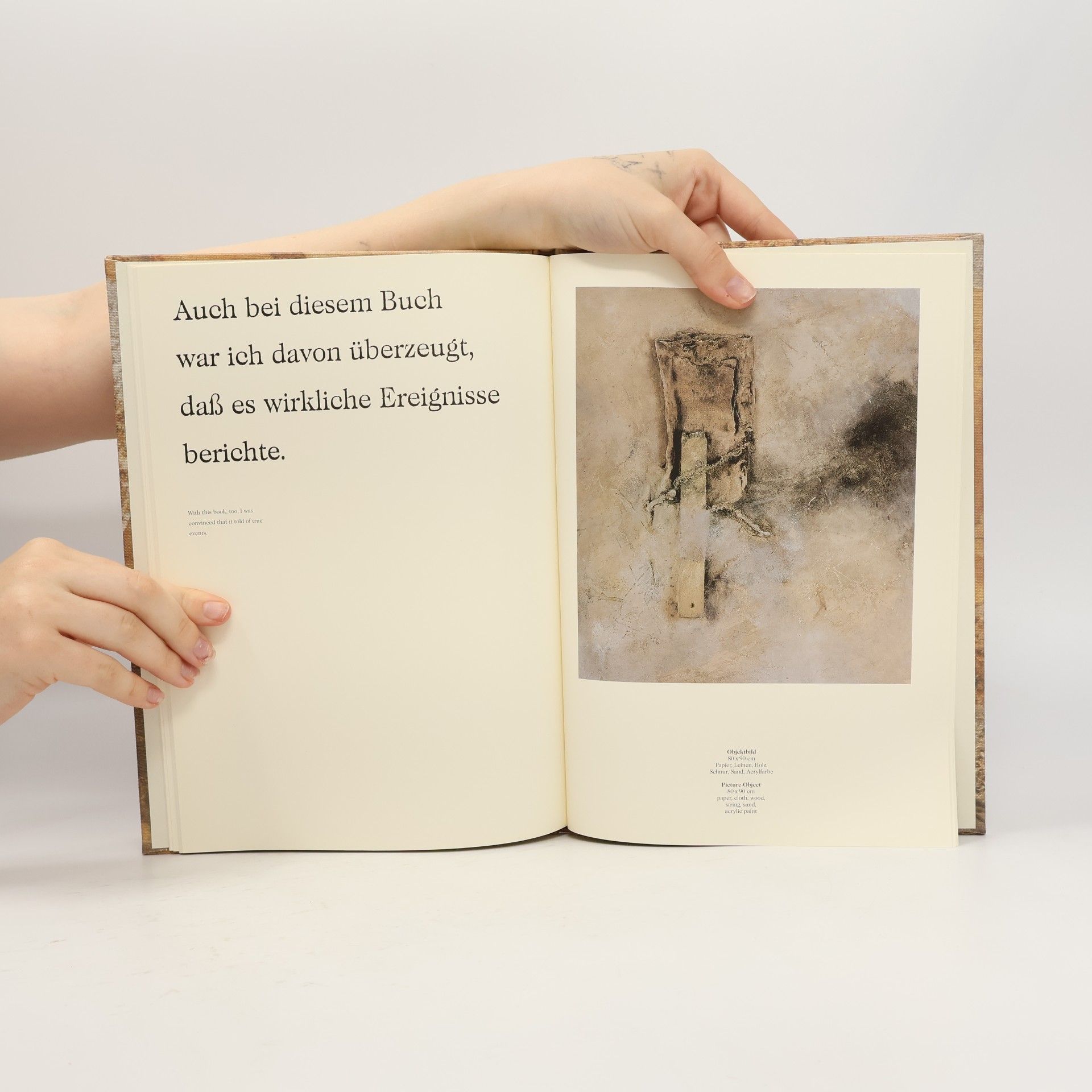 Ugo Dossi >>Was ist das?<< - >>Das ist ein Buch.<< - >>Und was kann man damit machen?<< (Hermann Gruber - Buchobjekte und Objektbilder)