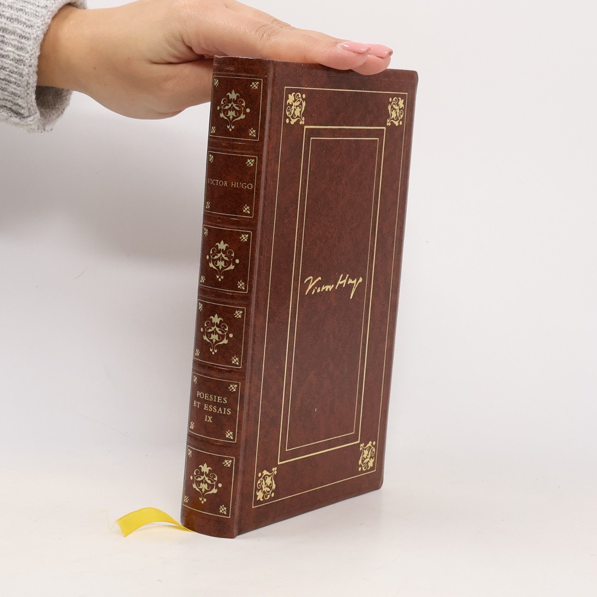 Victor Hugo POESIES ET ESSAIS IX