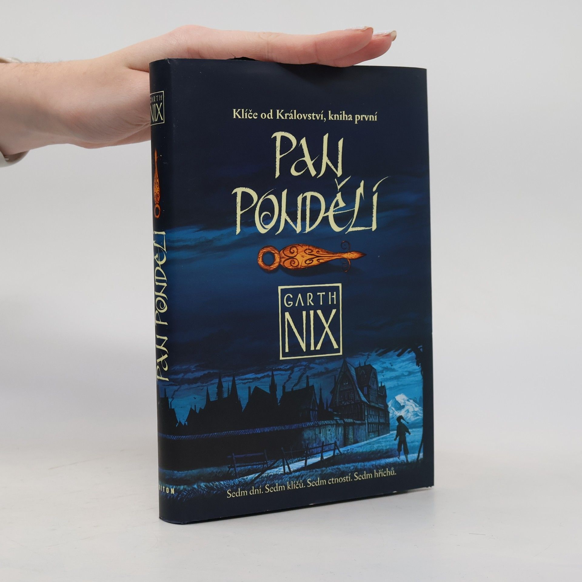 Garth Nix Pan Pondělí. Klíče od Království (kniha 1.)