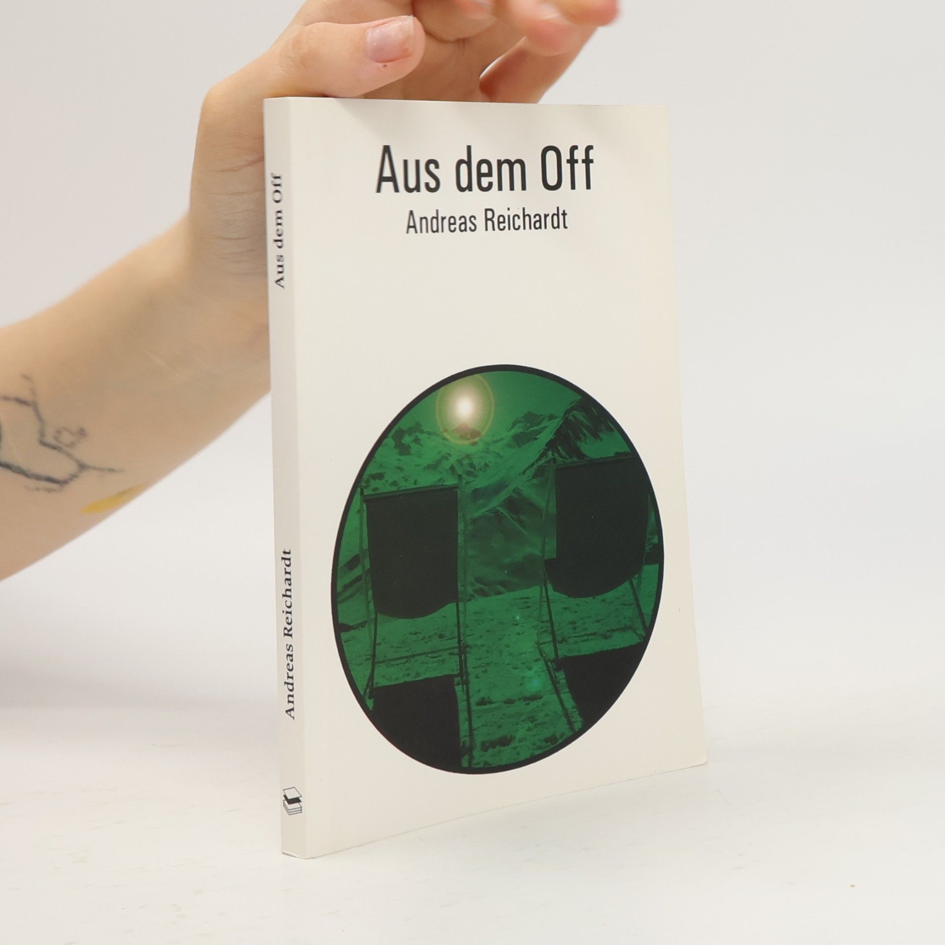 Aus dem Off