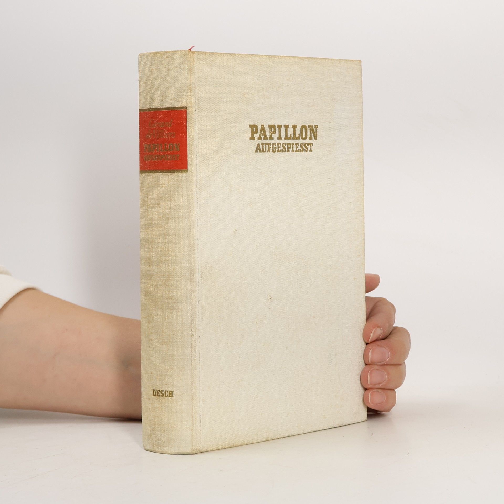 Papillon aufgespiesst