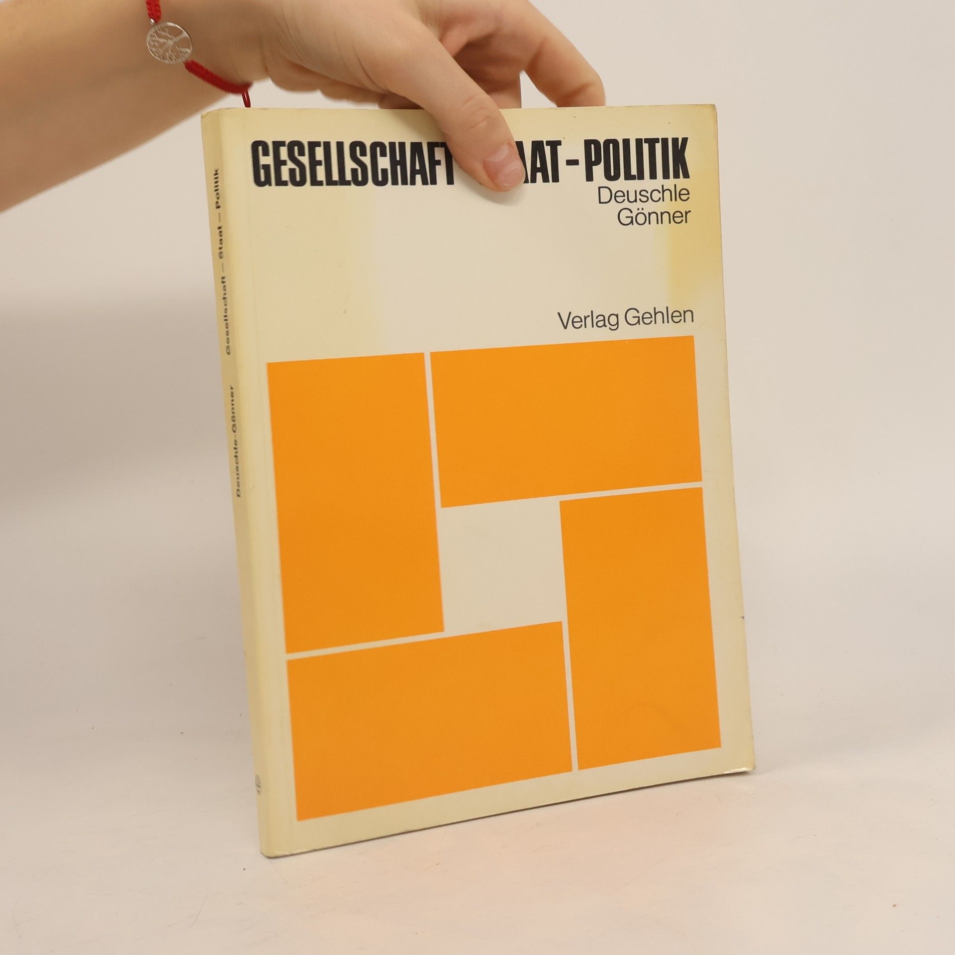 Gesellschaft-Staat-Politik