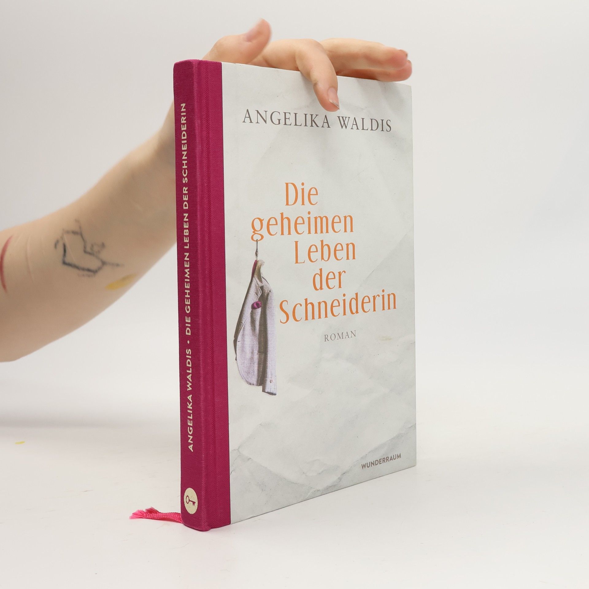 Angelika Waldis Die geheimen Leben der Schneiderin