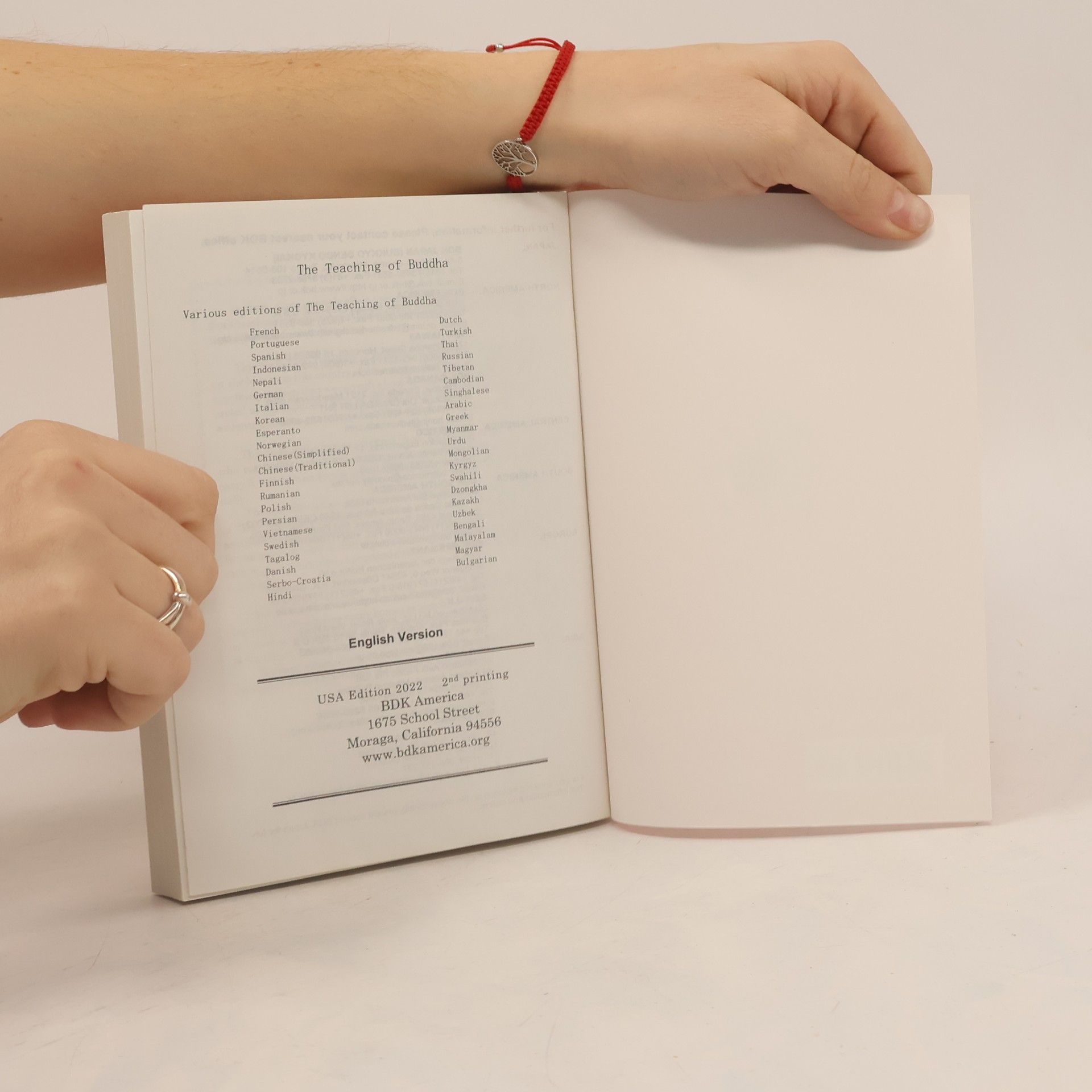 Various authors The Teaching of Buddha