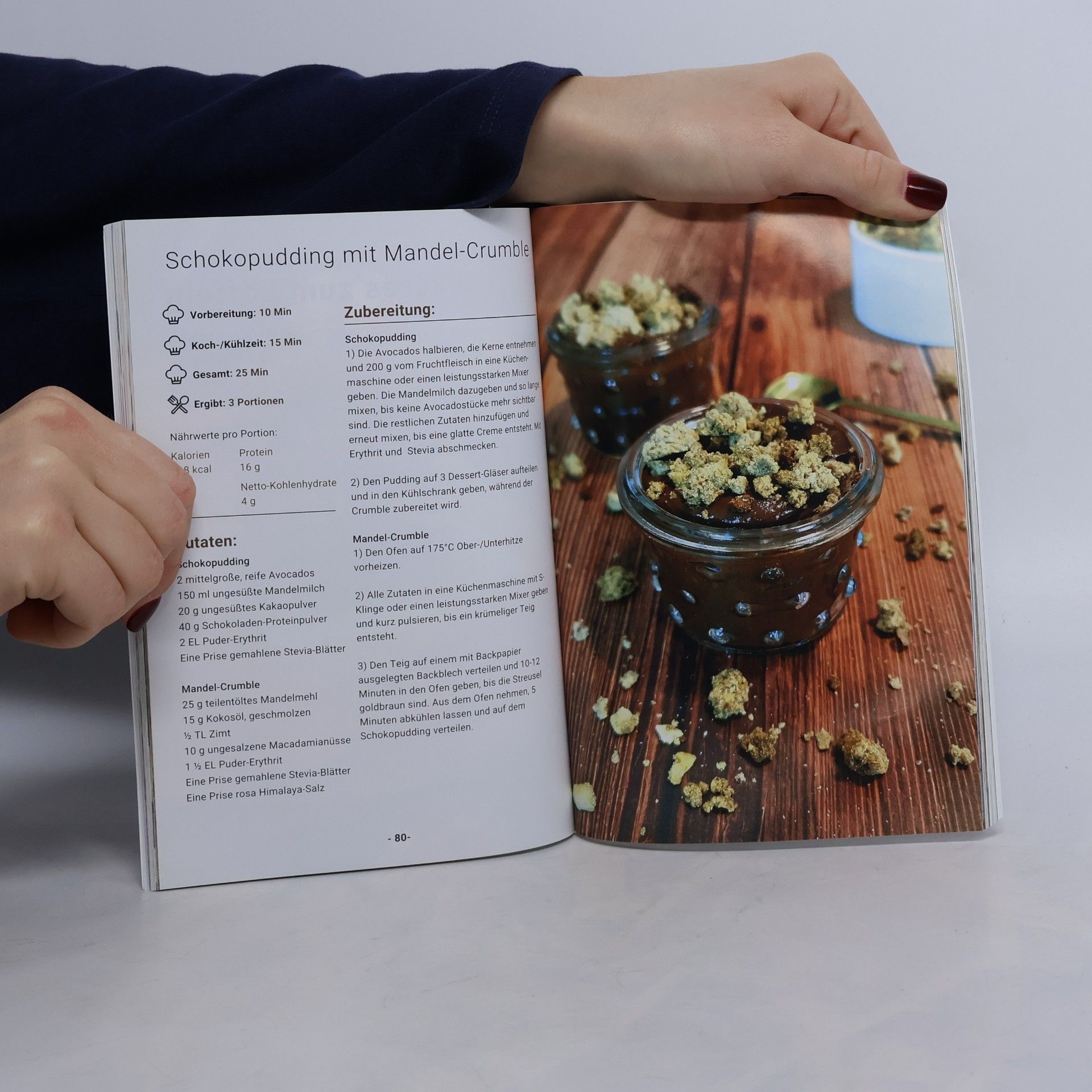 Christina Helmis 66 himmlische Low Carb Desserts