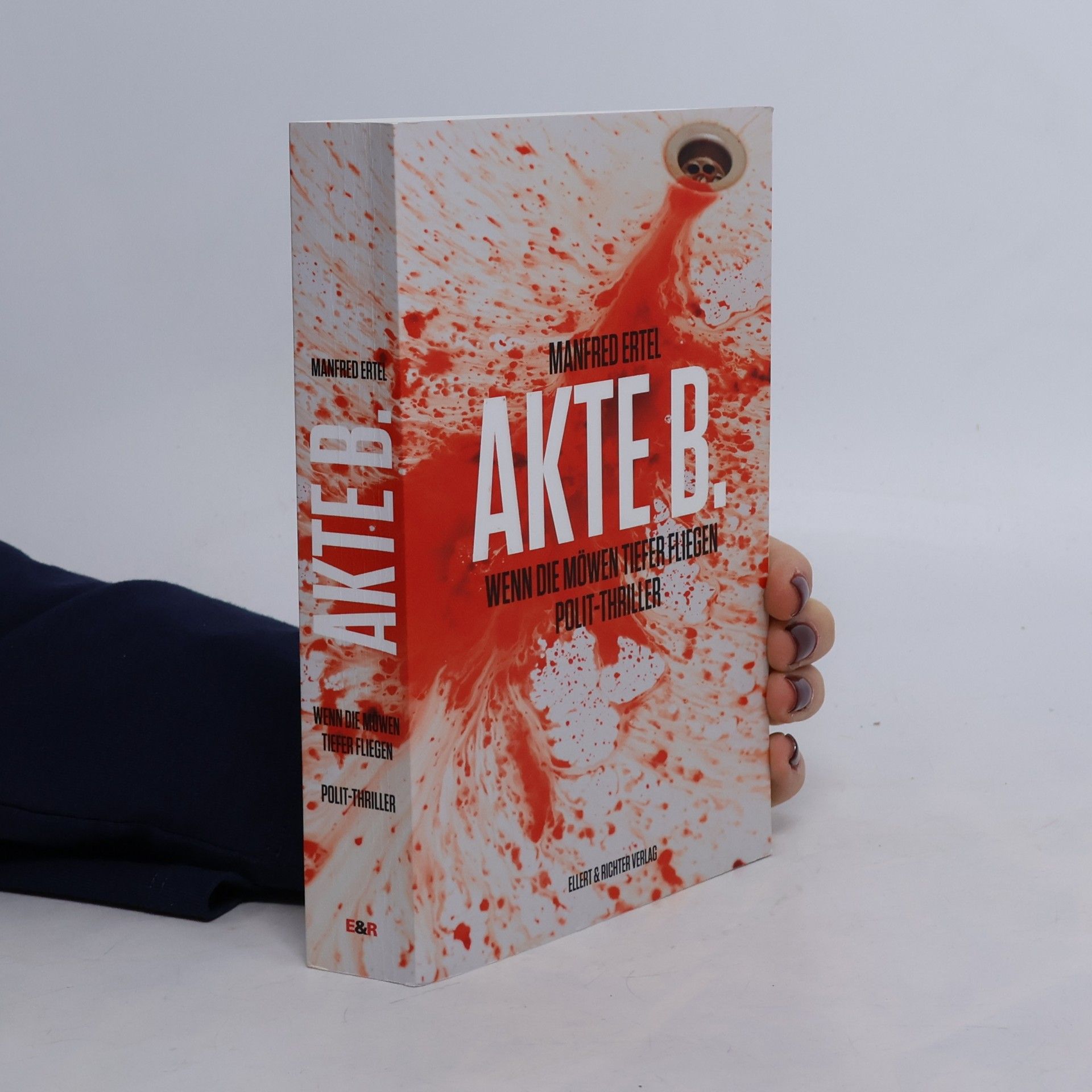 Akte B.