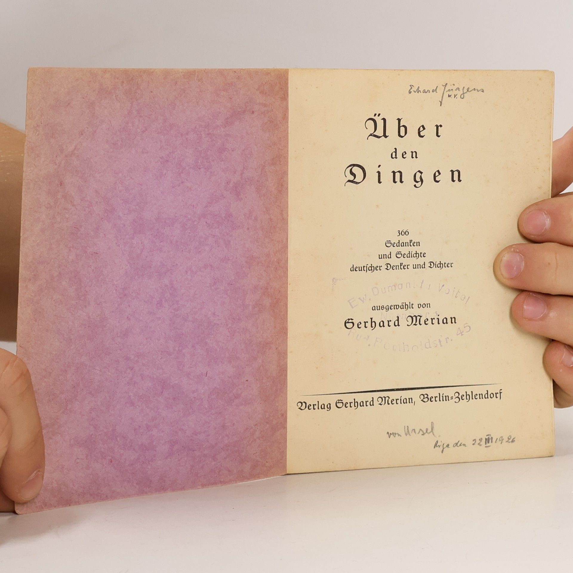 Autorenkollektiv Über den Dingen