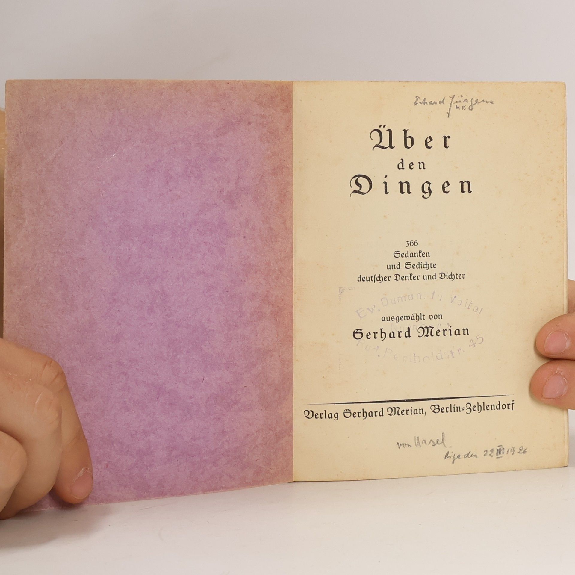 Autorenkollektiv Über den Dingen