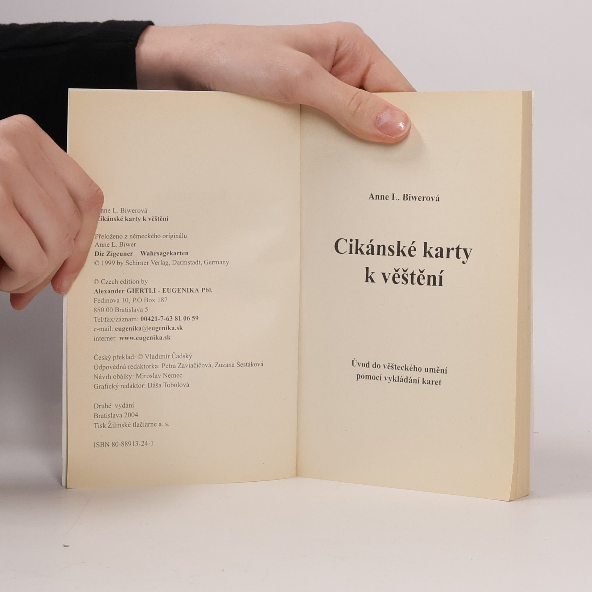 Anne L. Biwer Cikánské karty k věštění