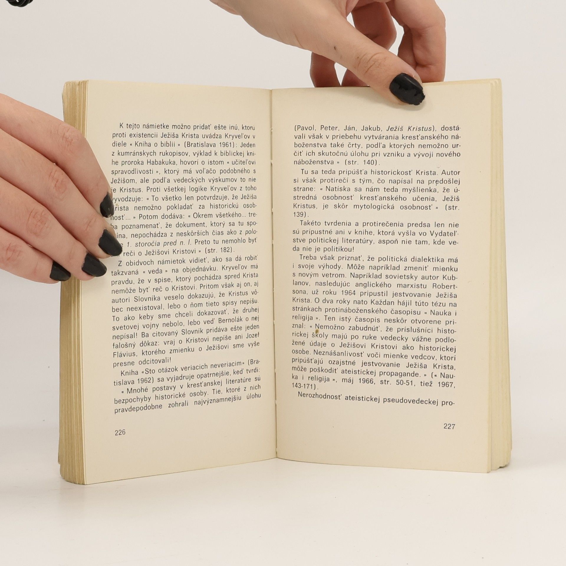 Various authors Otázky dneška
