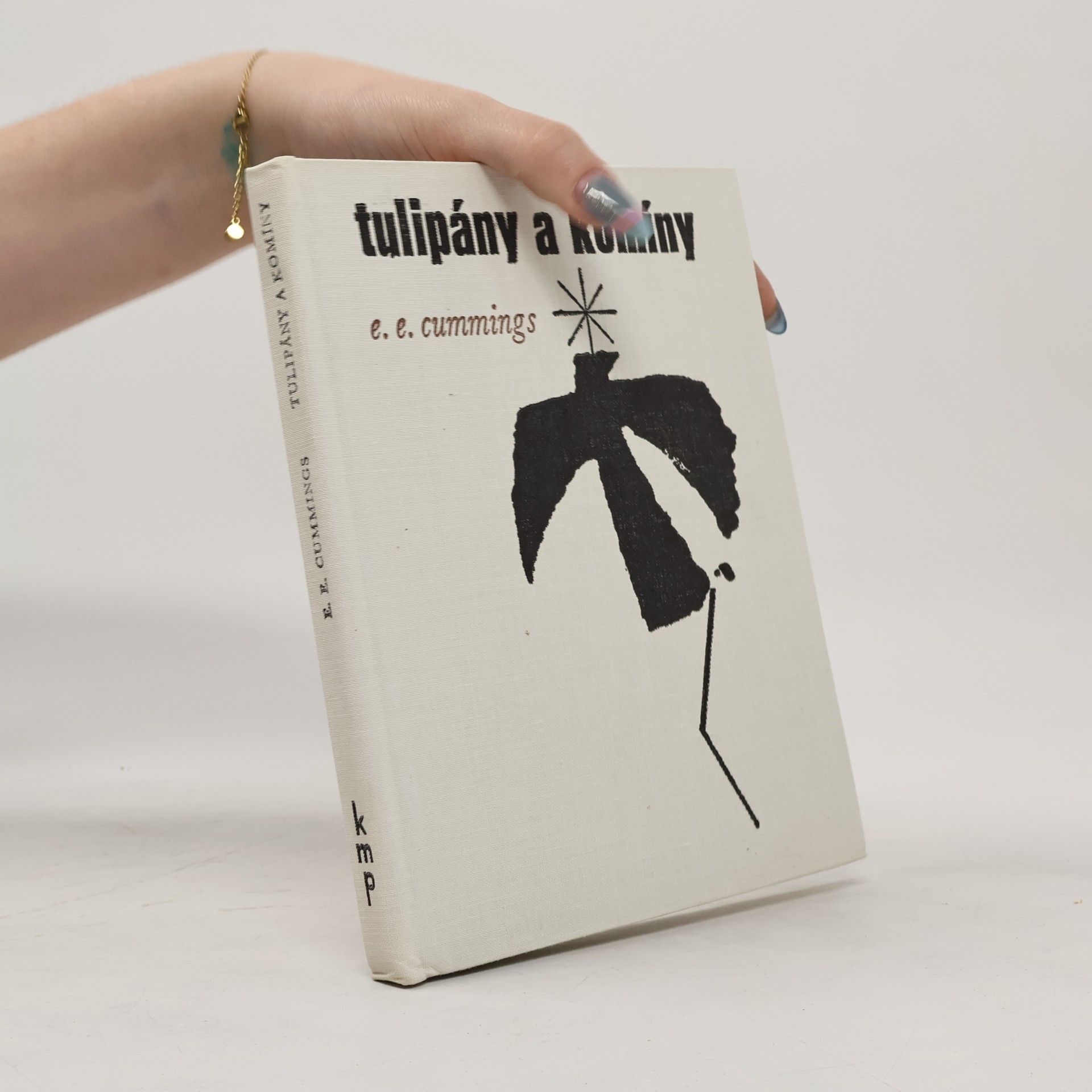 Tulipány a komíny