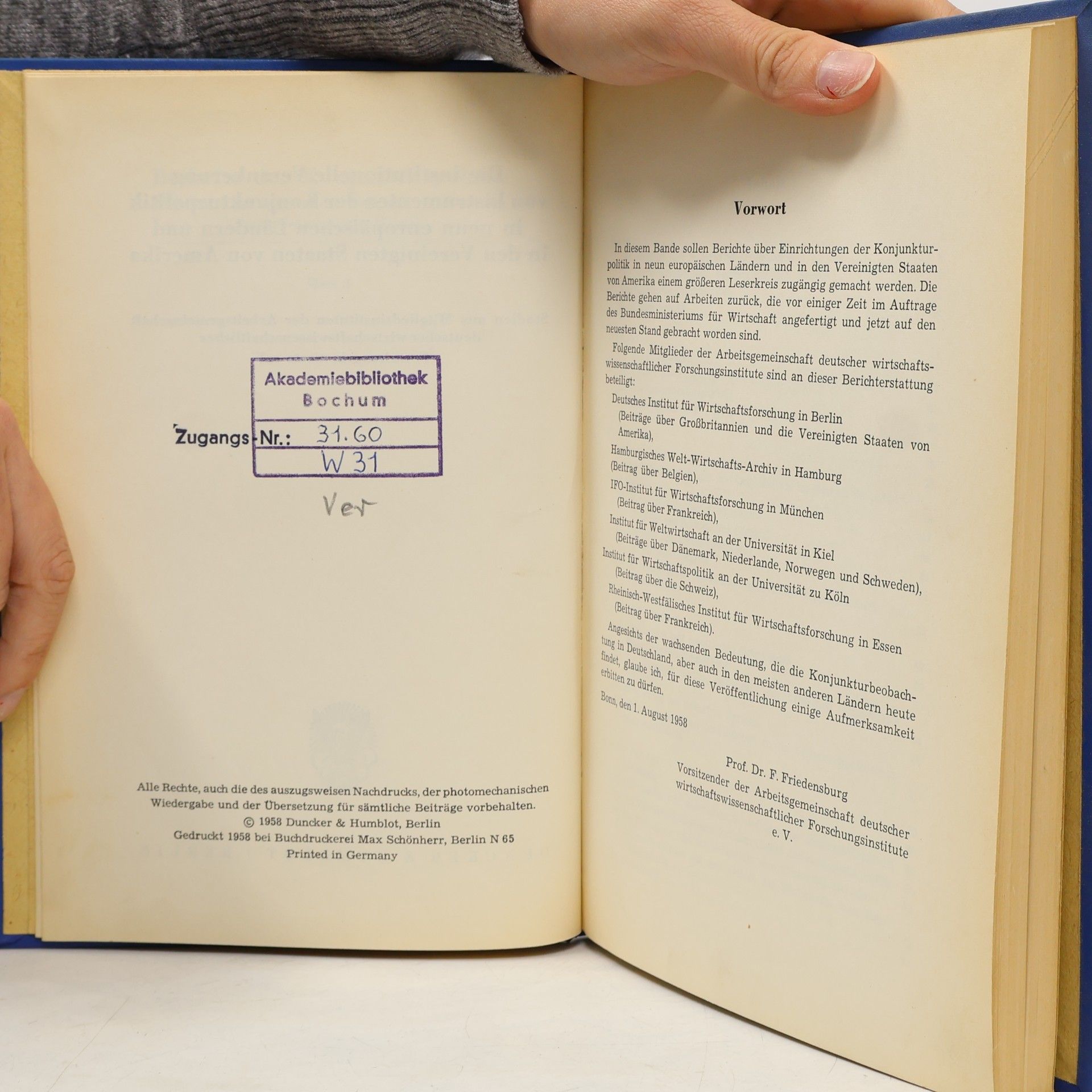 Autores varios Die institutionelle Verankerung von Instrumenten der Konjunkturpolitik in neun europäischen Ländern und in den Vereinigten Staaten von Amerika