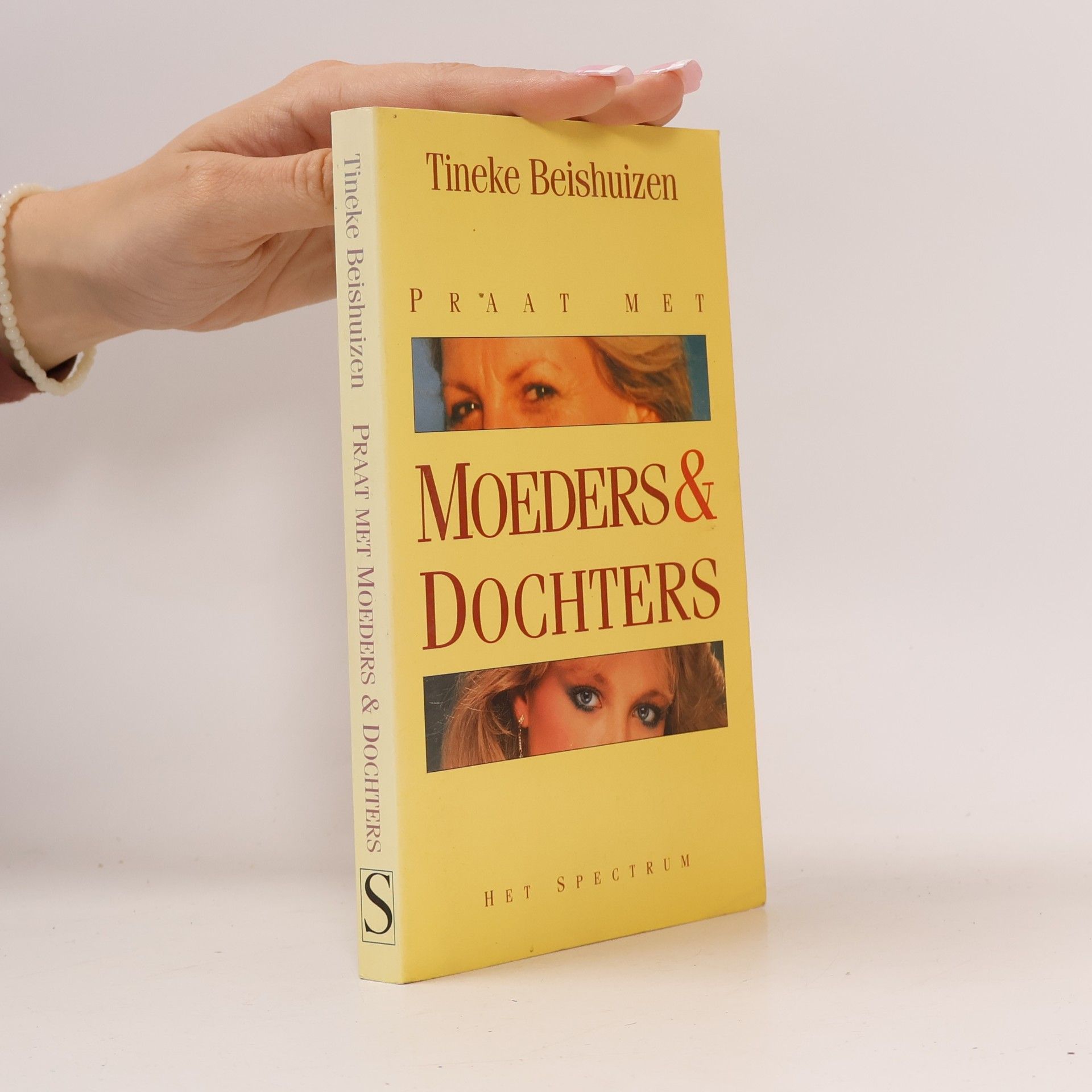 Praat Met Moeders & Dochters