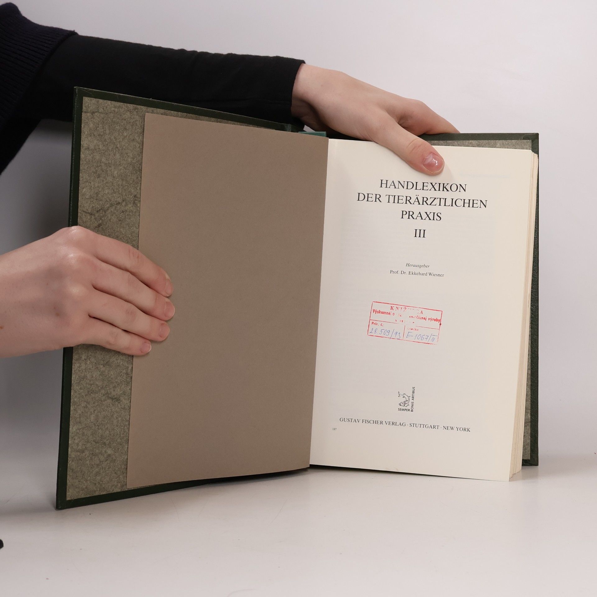 Various authors Handlexikon der tierärztlichen Praxis III.