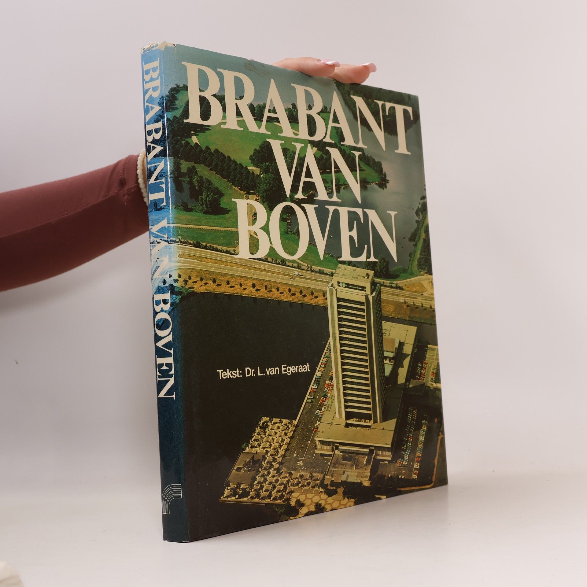 Dr. L. Van Egeraat BRABANT VAN BOVEN