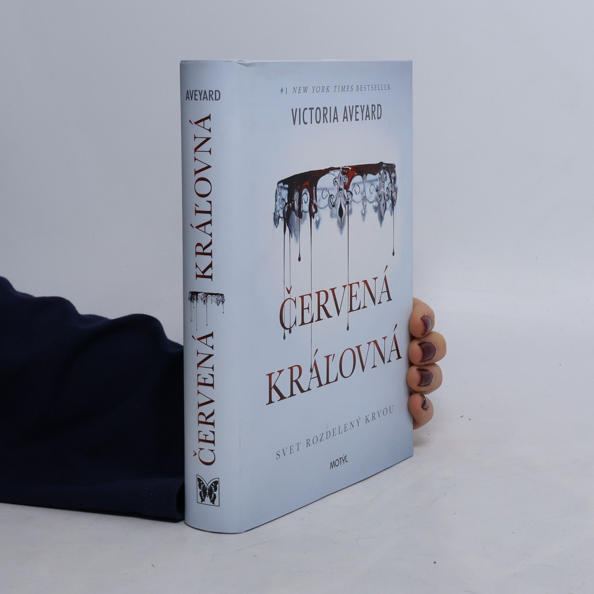 Victoria Aveyard Červená kráľovná
