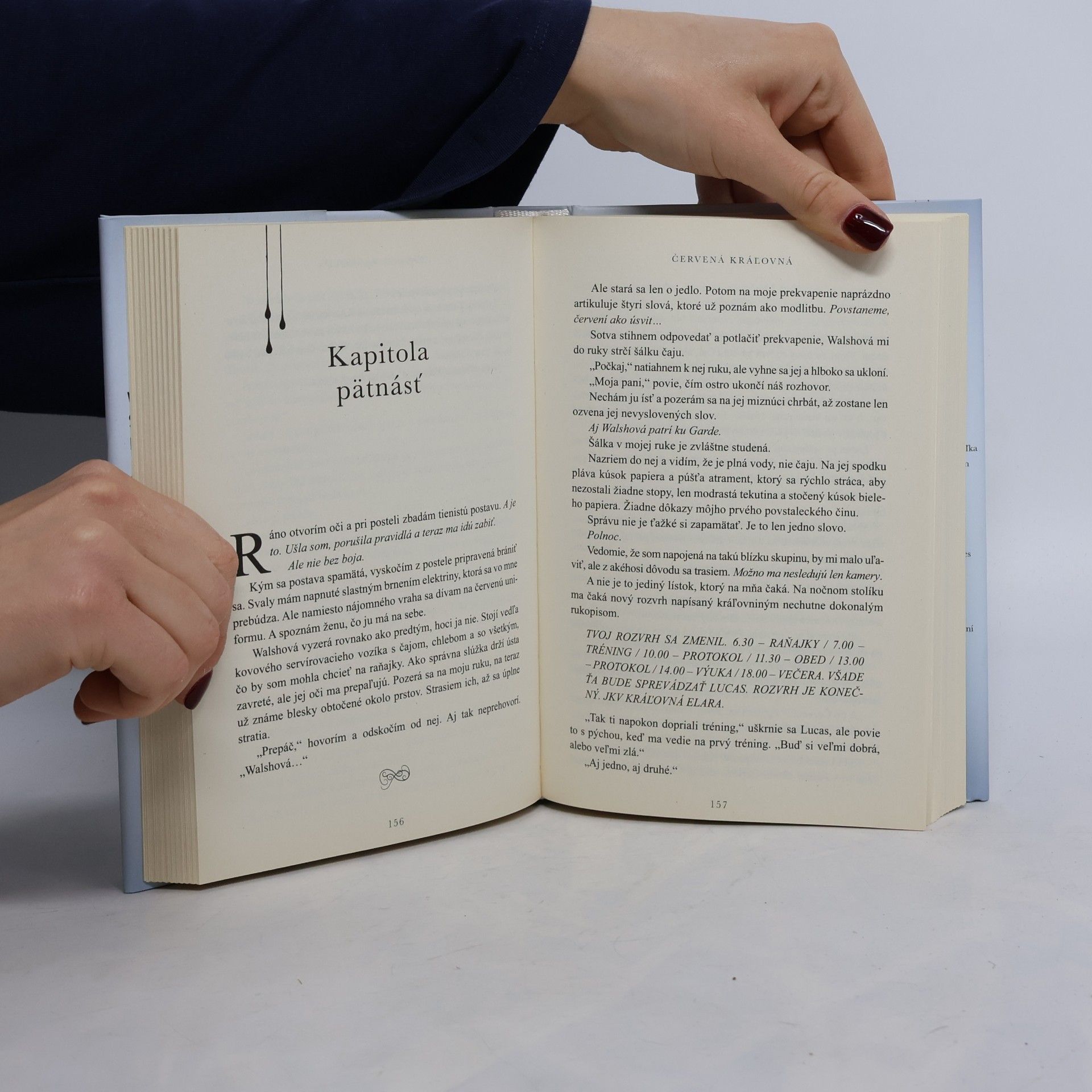 Victoria Aveyard Červená kráľovná