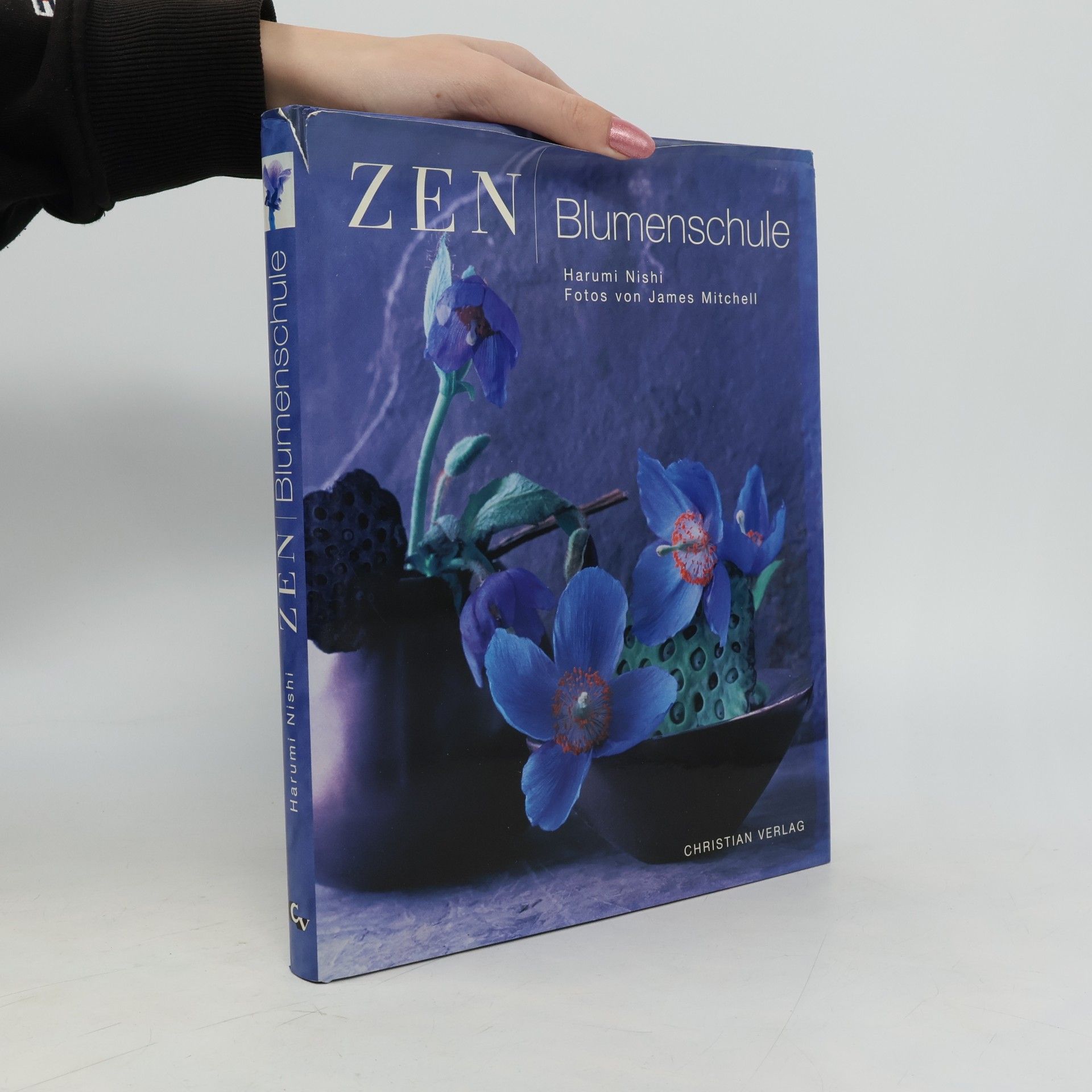 Harumi Nishi Zen-Blumenschule