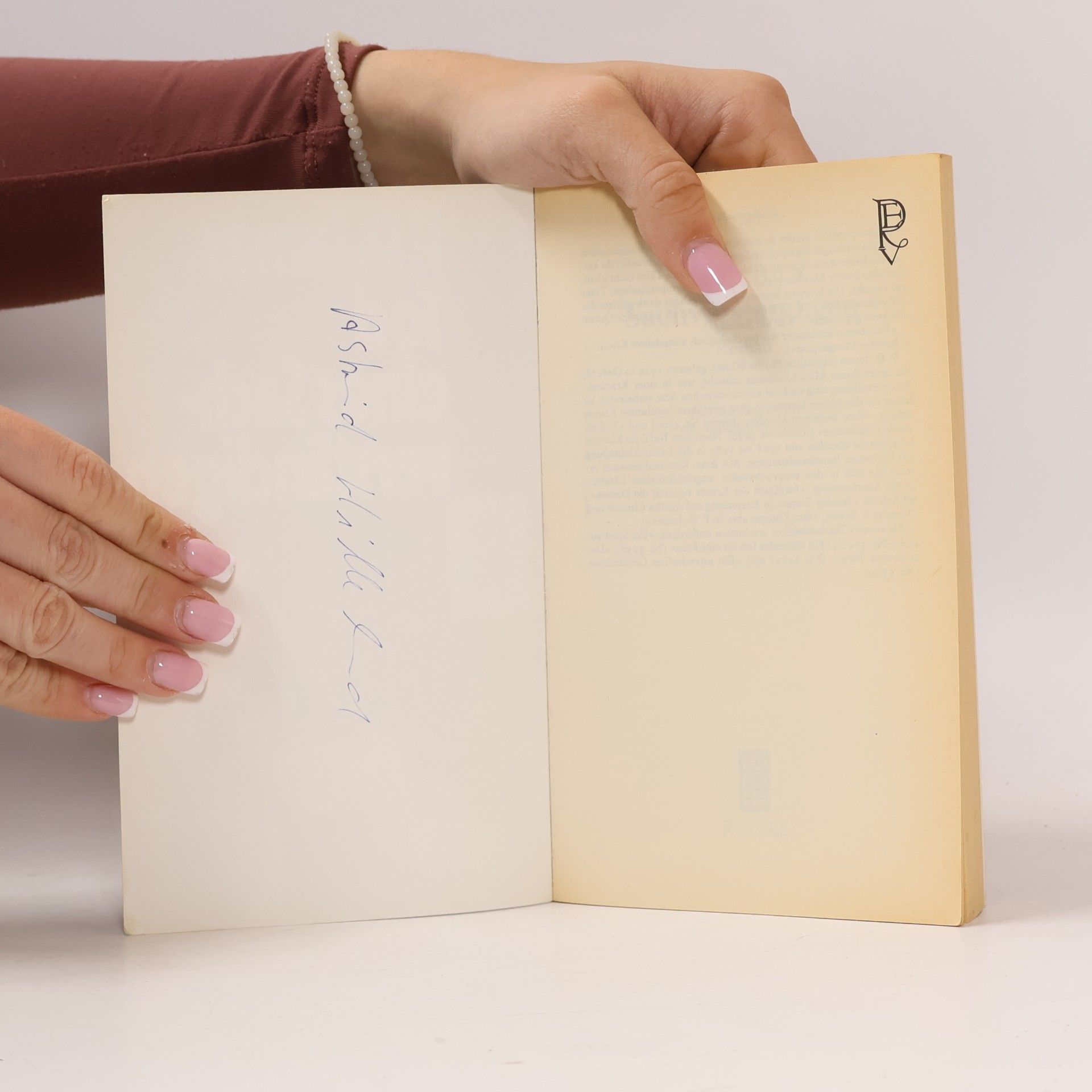 Phyllis Dorothy James Tod eines Sachverständigen