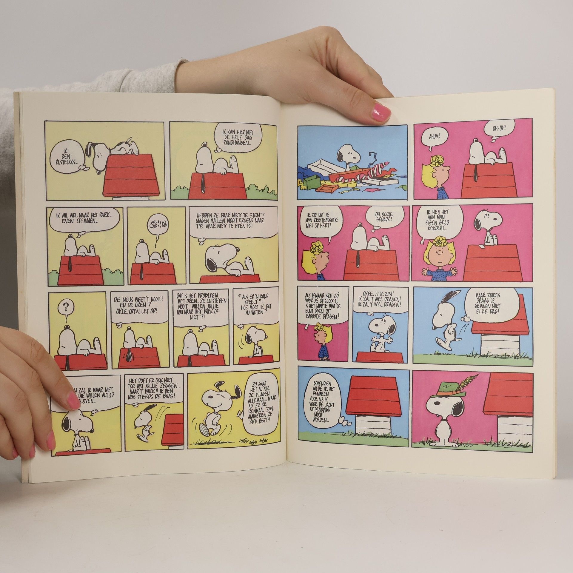 Charles M. Schulz SNOOPY 3
