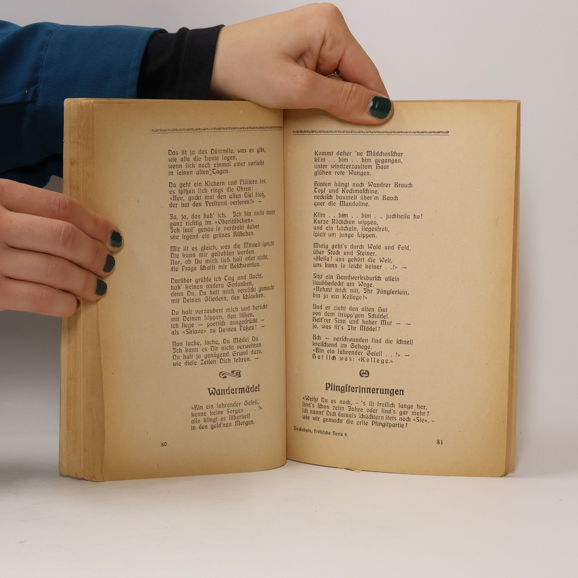 Hans Huckebein Fröhliche Verse von Hans Huckebein