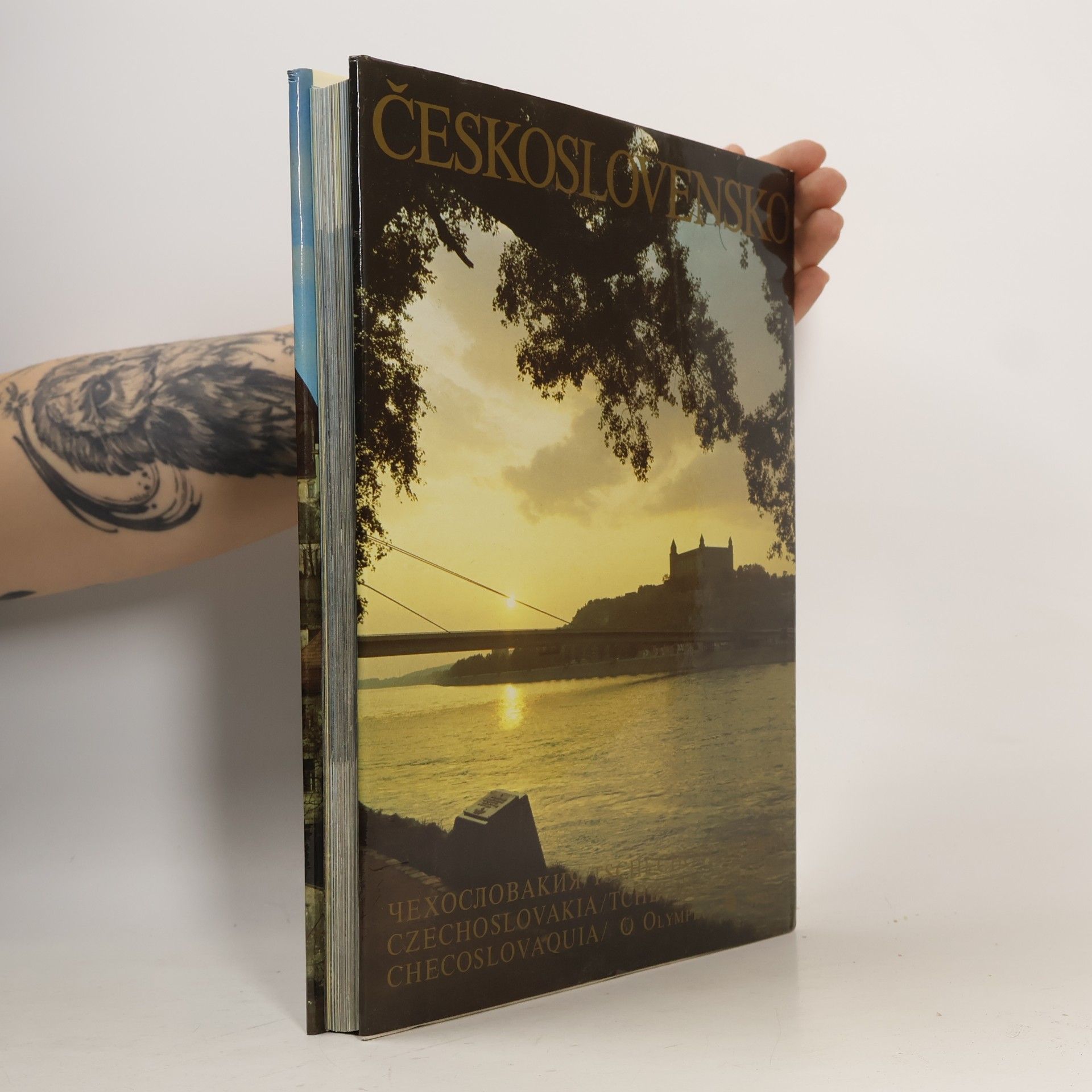 Collectif d'auteurs Československo