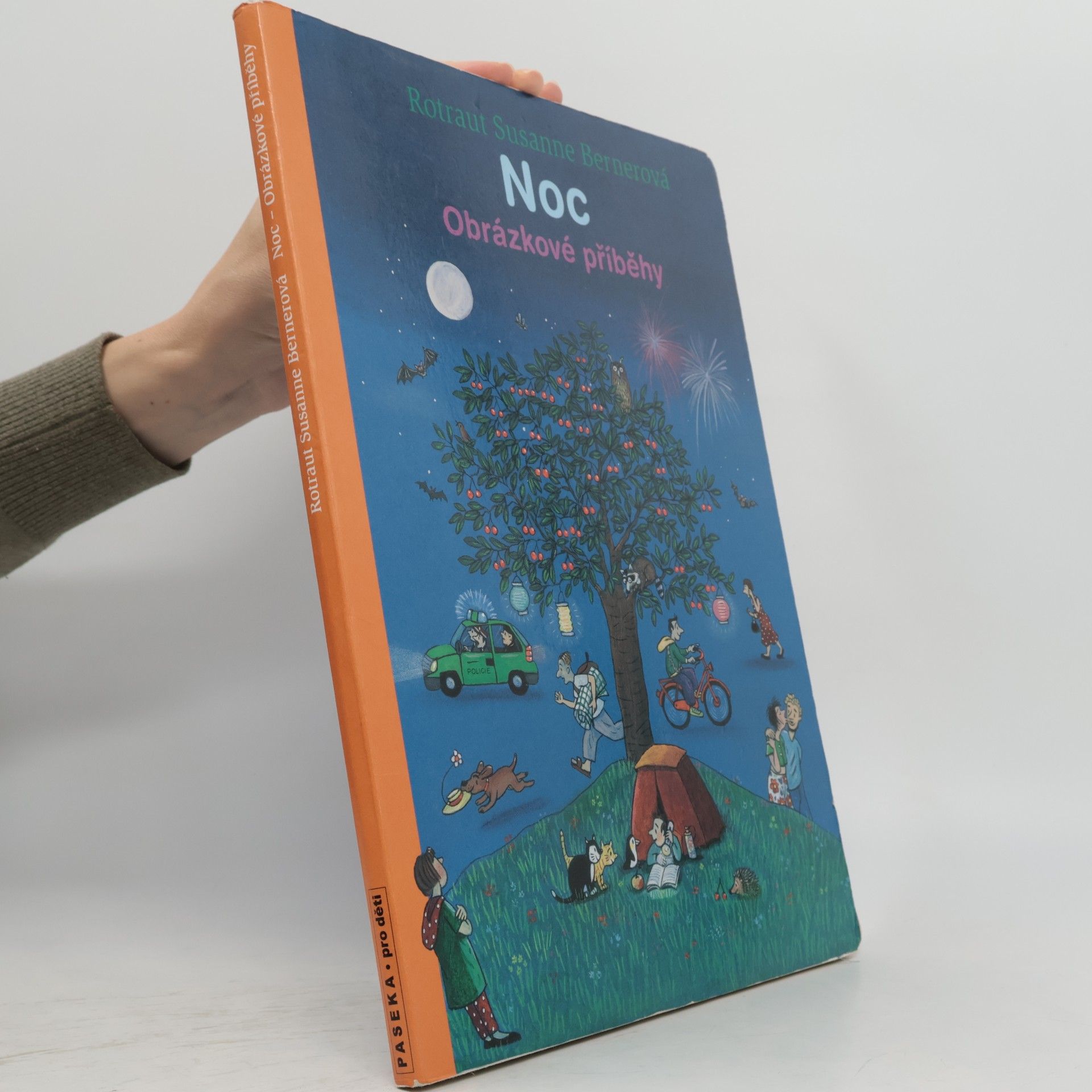Noc - Obrázkové příběhy
