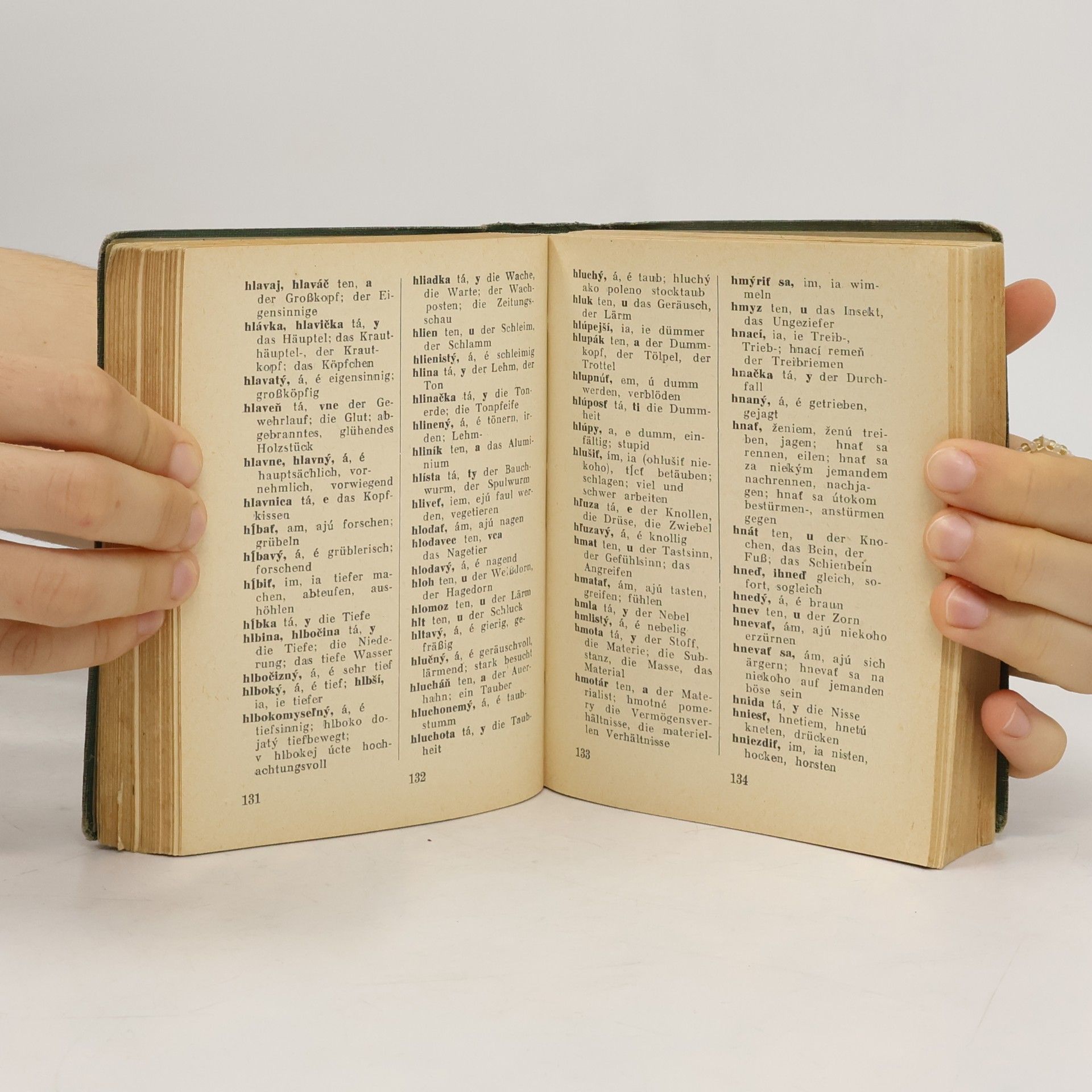 S. Hatala Slovník nemecko-slovenský a slovensko-nemecký / Wörterbuch der deutschen und slowakischen Sprache