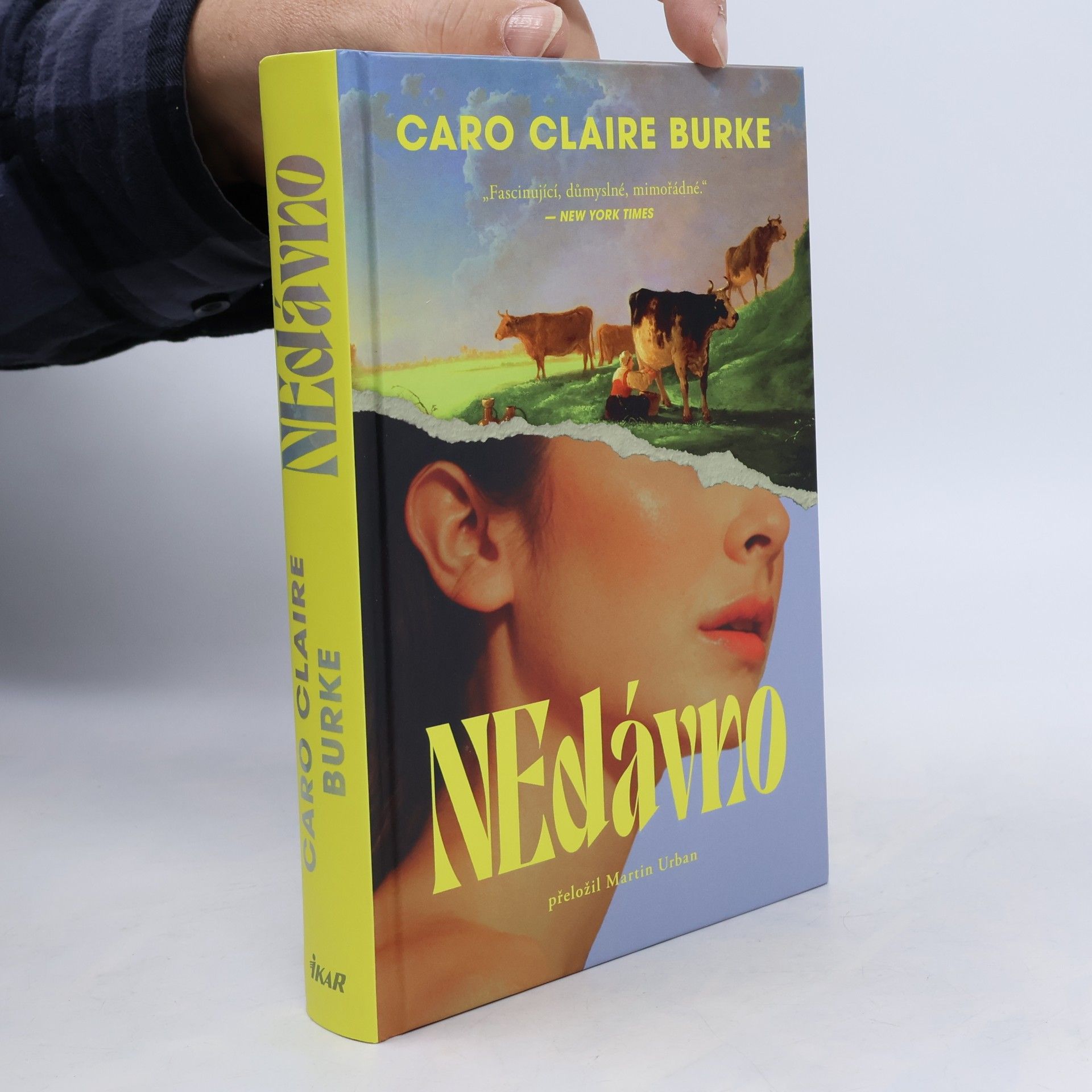 Caro Claire Burke NEdávno