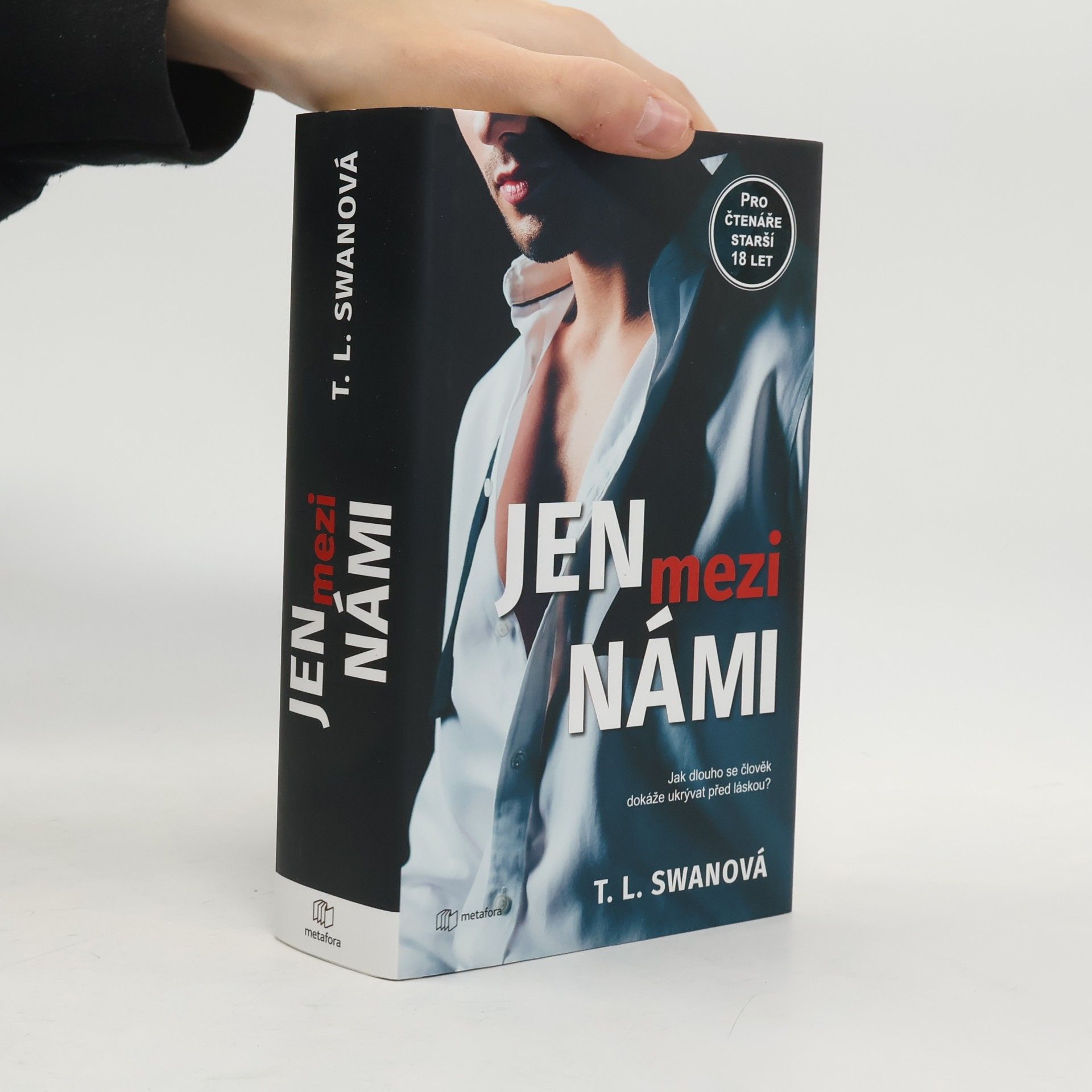 Jen mezi námi