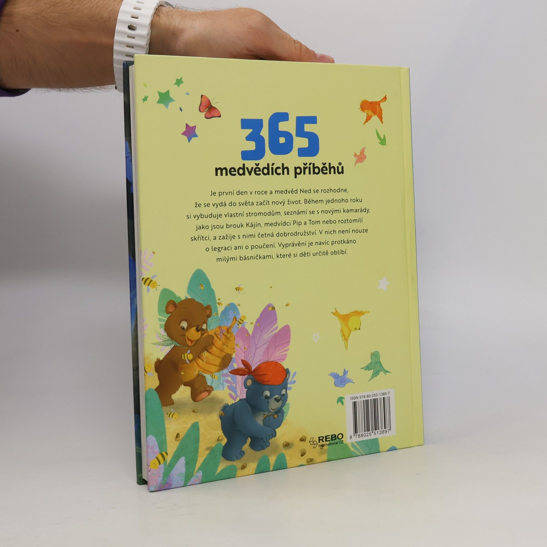 Eva Labusová 365 medvědích příběhů : jeden příběh na každý večer