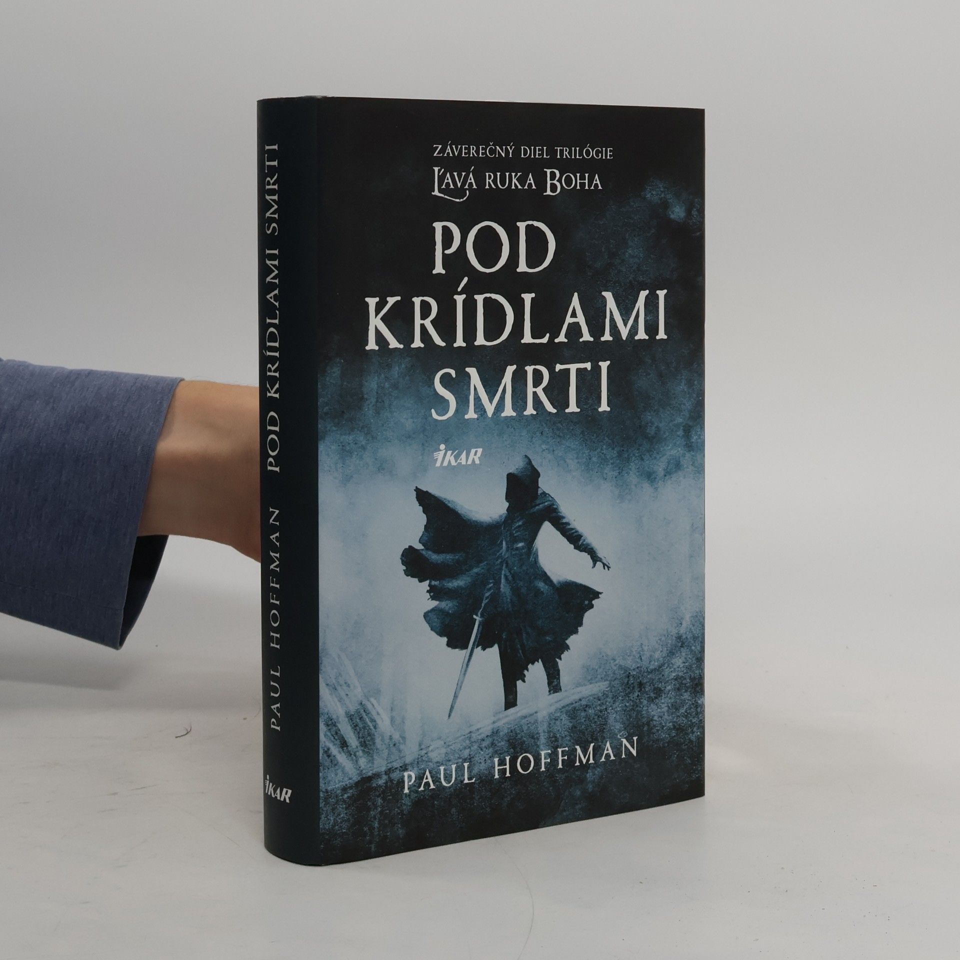 Paul Hoffman Pod krídlami smrti
