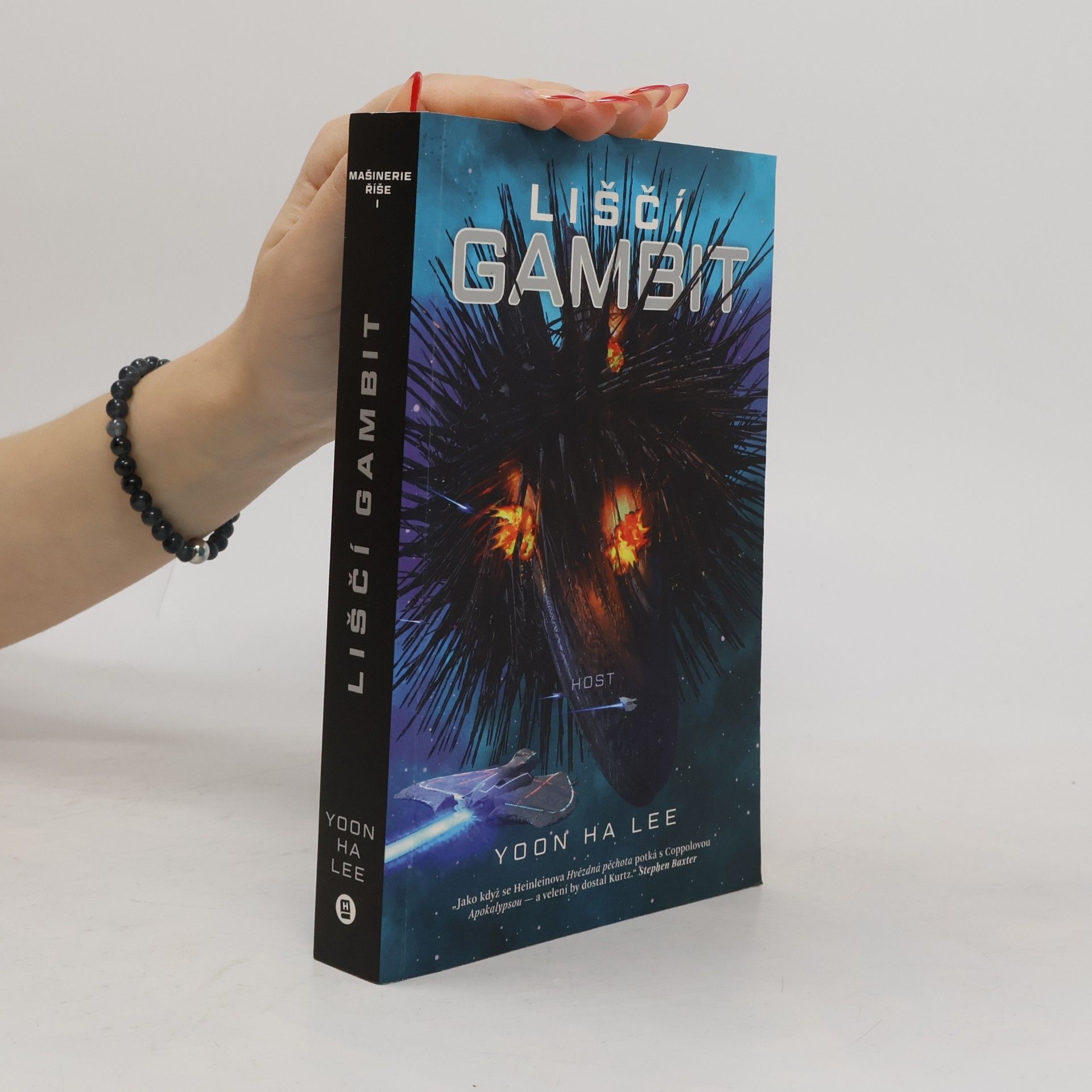 Yoon Ha Lee Liščí gambit