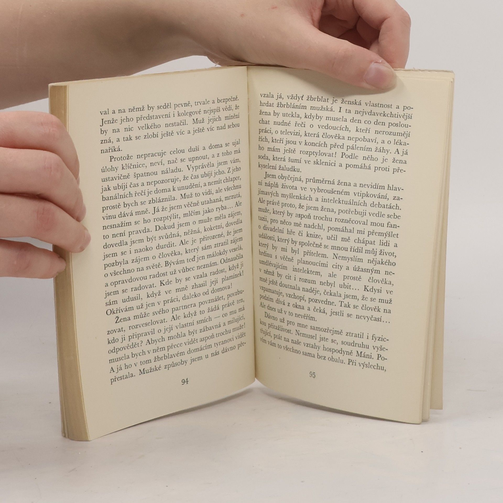 Vladimir Michajlovič Pomerancev Neúprosný notář