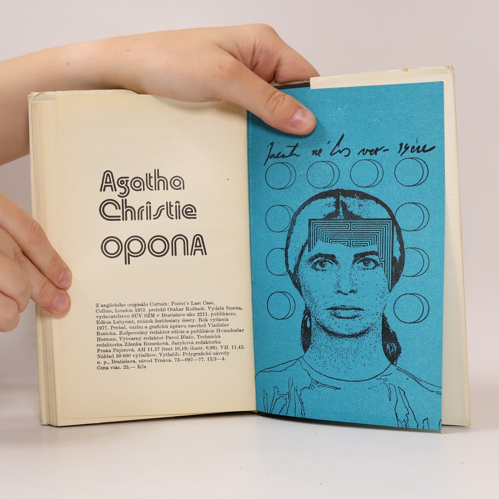 Agatha Christie Opona