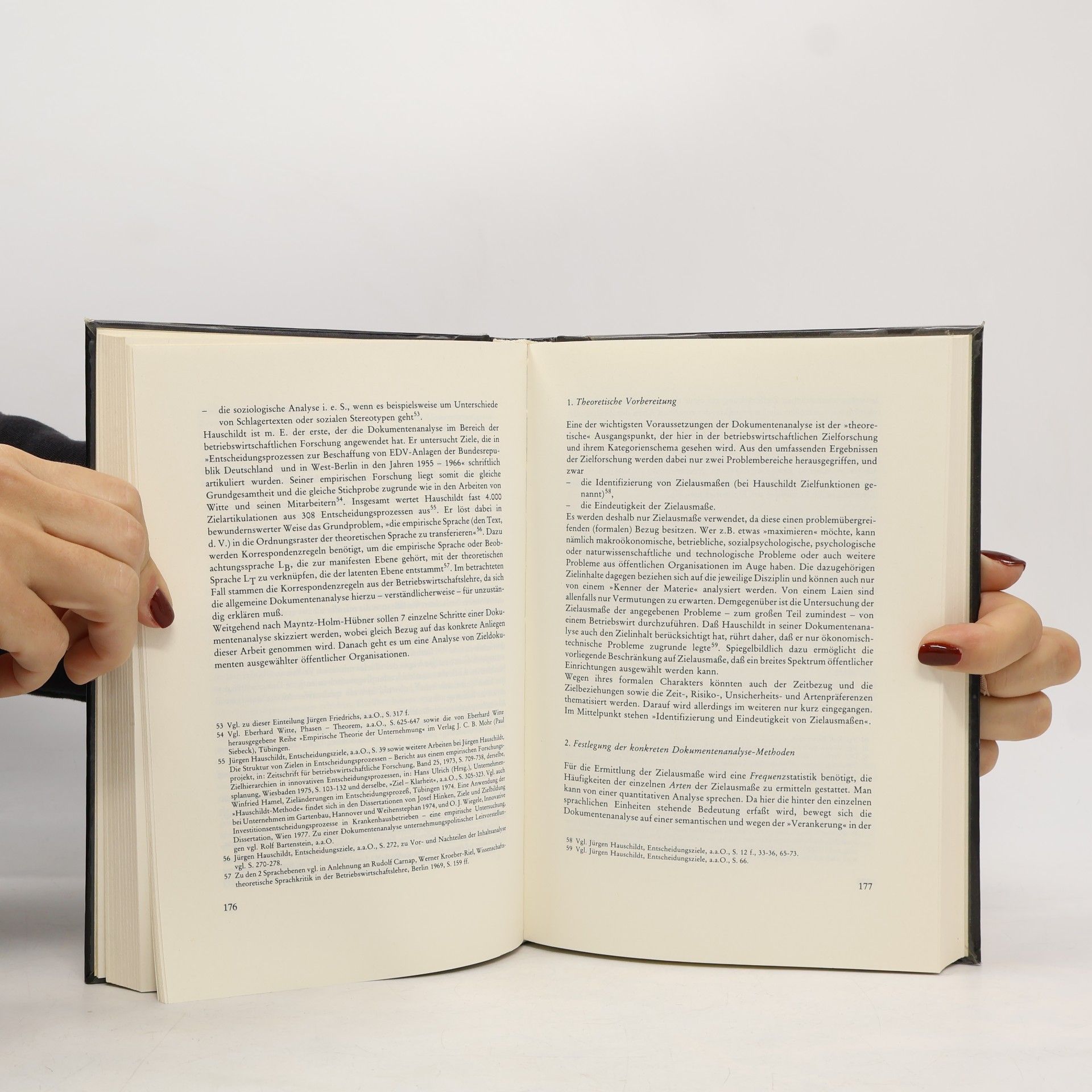 Günther E. Braun Schriften zur öffentlichen Verwaltung und öffentlichen Wirtschaft - 76: Ziele in öffentlicher Verwaltung und privatem Betrieb