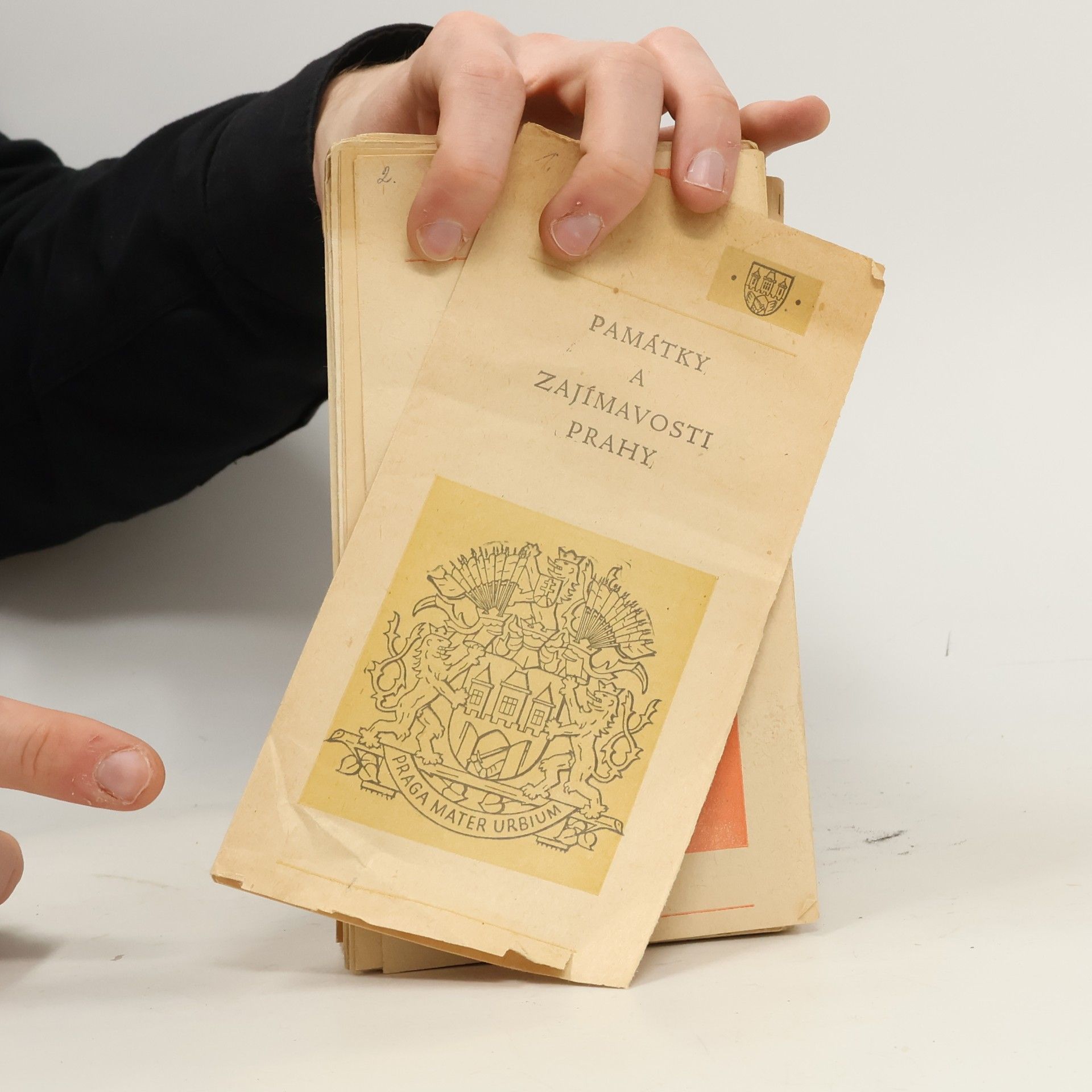 Various authors Památky a zajímavosti Prahy