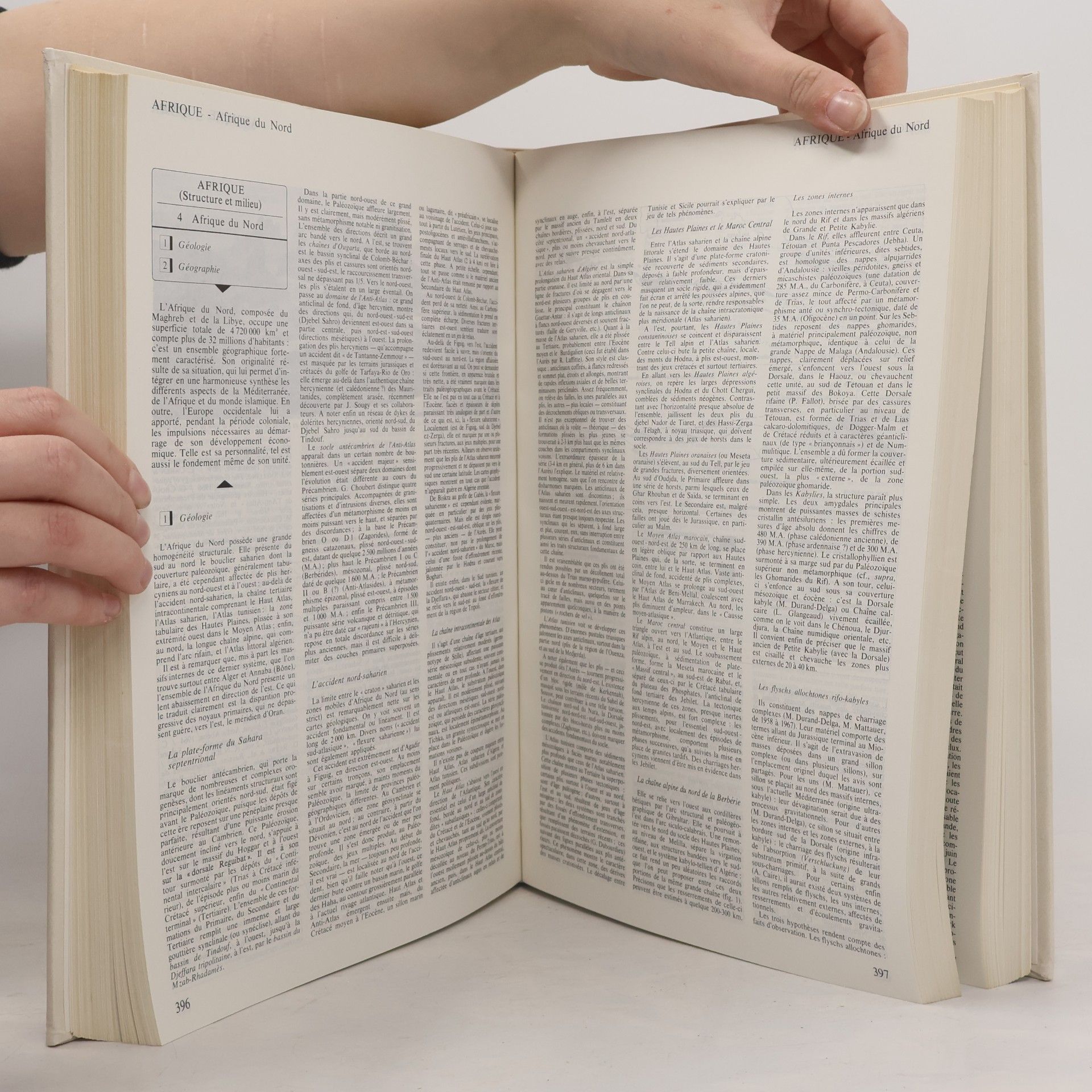 Various authors Encyclopaedia Universalis 1. Aalto Anneaux