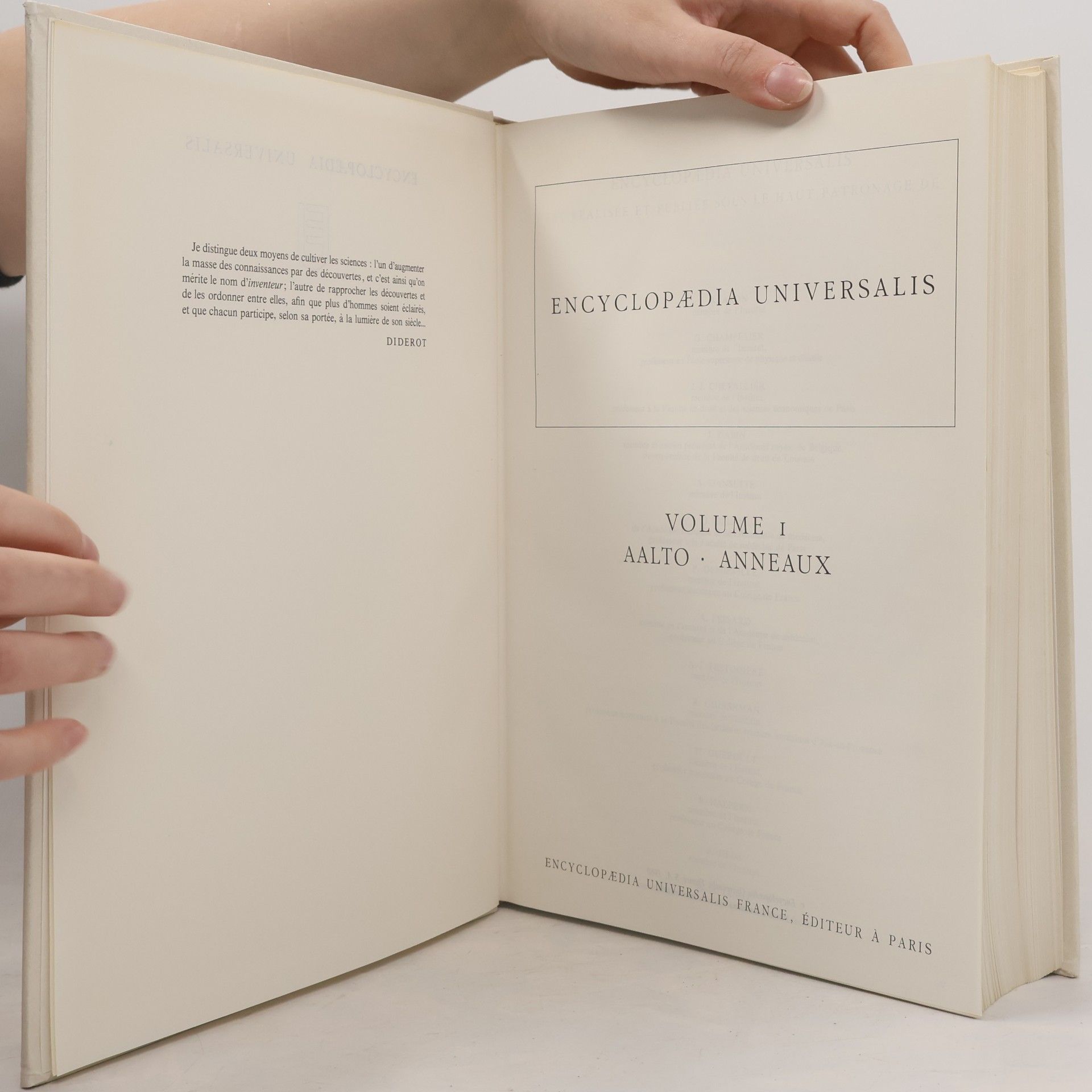 Various authors Encyclopaedia Universalis 1. Aalto Anneaux