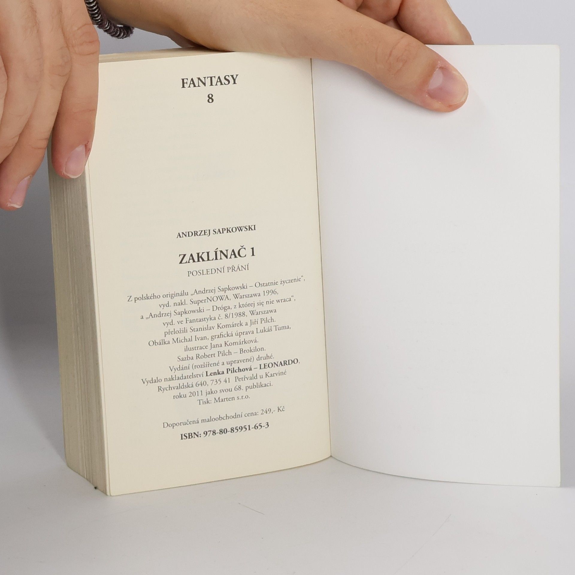 Andrzej Sapkowski Zaklínač - komplet box (8 knih)