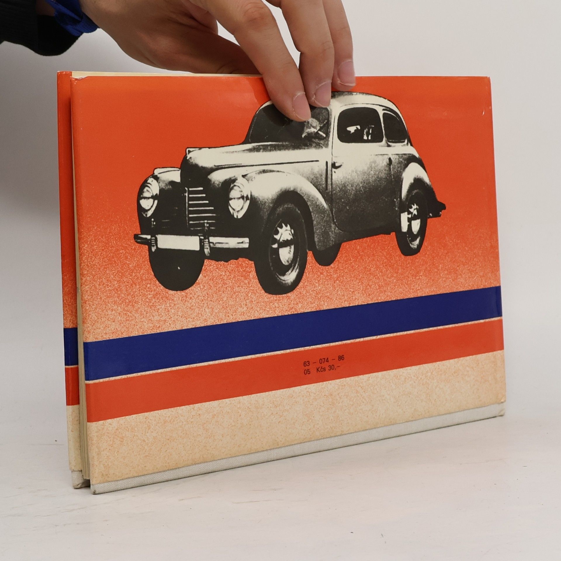 Eduard Drobný Československé automobily 1945-1985