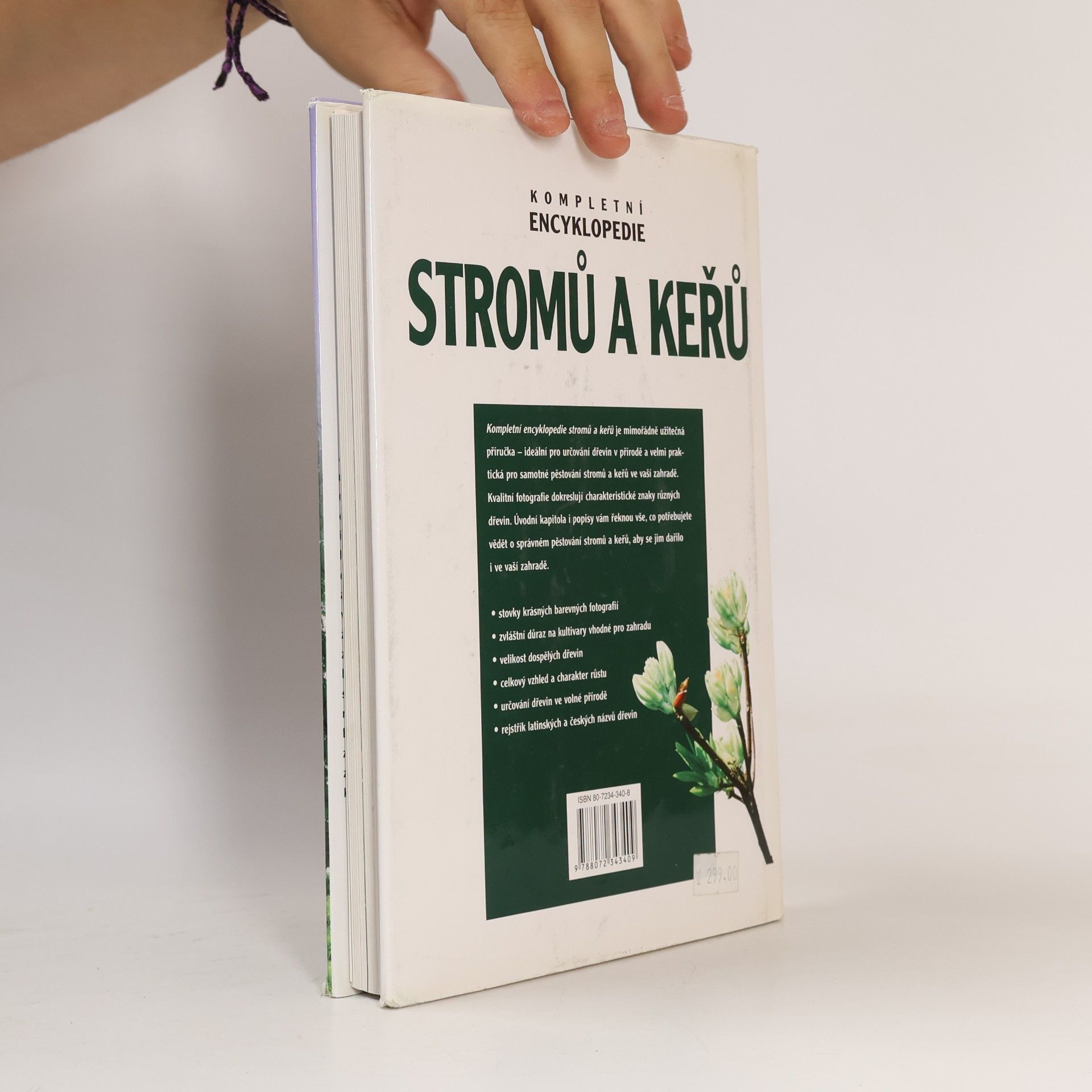 Nico Vermeulen Kompletní encyklopedie stromů a keřů. Vše, co potřebujete vědět o pěstování stromů a keřů