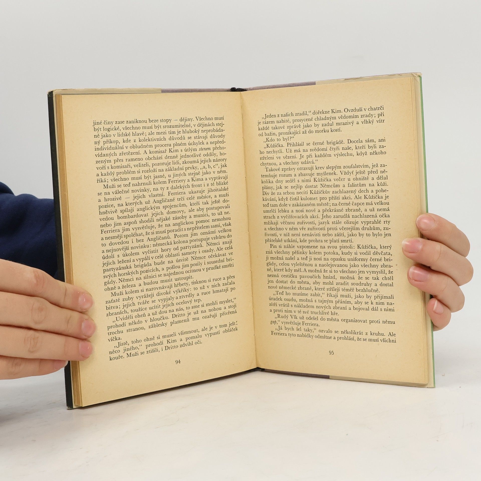 Italo Calvino Cestička pavoučích hnízd