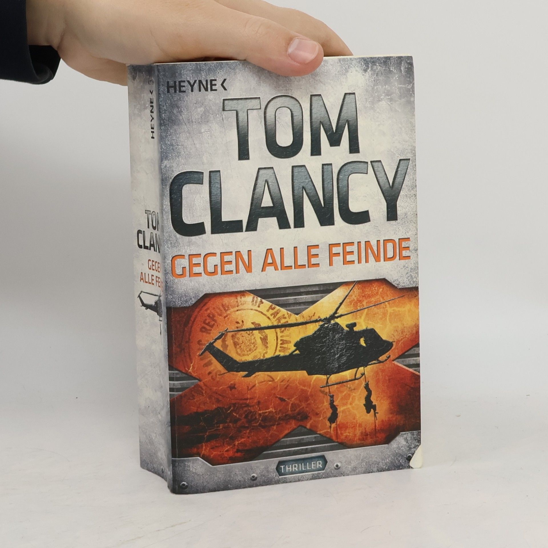 Gegen alle Feinde